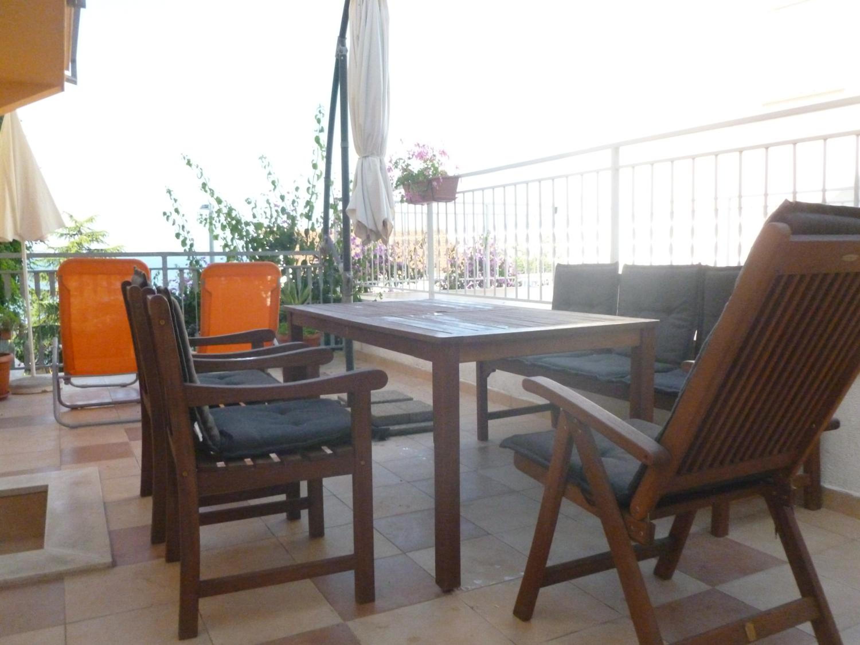 Two Bedroom Apartment with Terrace and Sea View