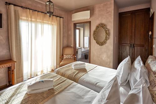 Deluxe Twin Room with Sea View photo 1
