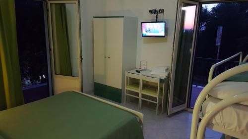 Quadruple Room with Balcony