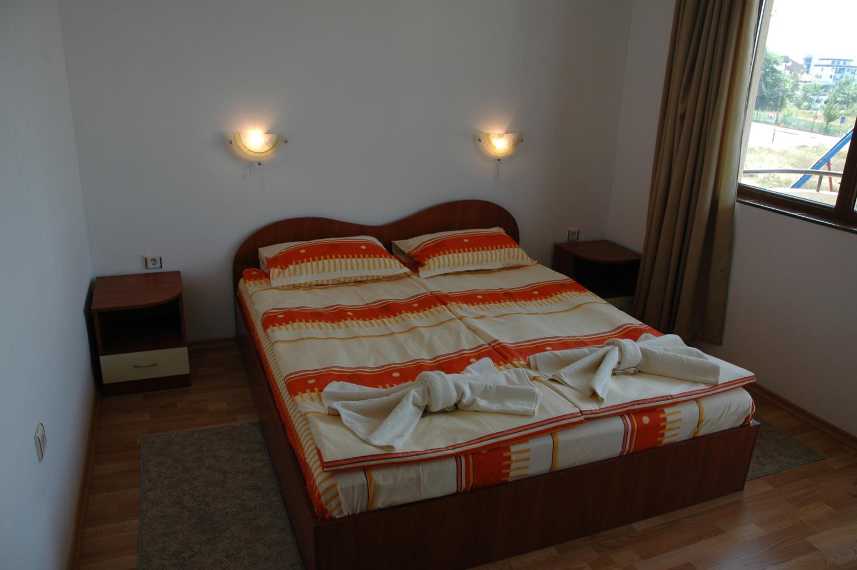 Twin Room with Extra Bed
