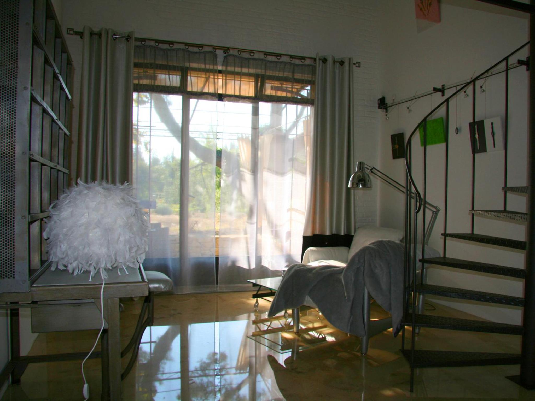 Deluxe Double or Twin Room with Garden View