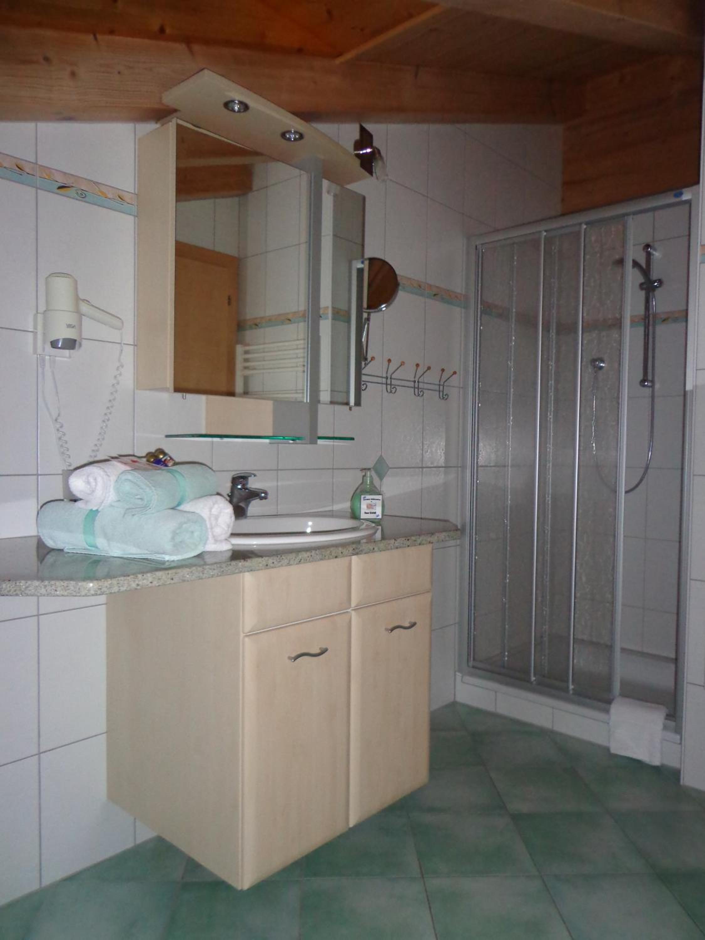 One-Bedroom Apartment with Additional External Double Room