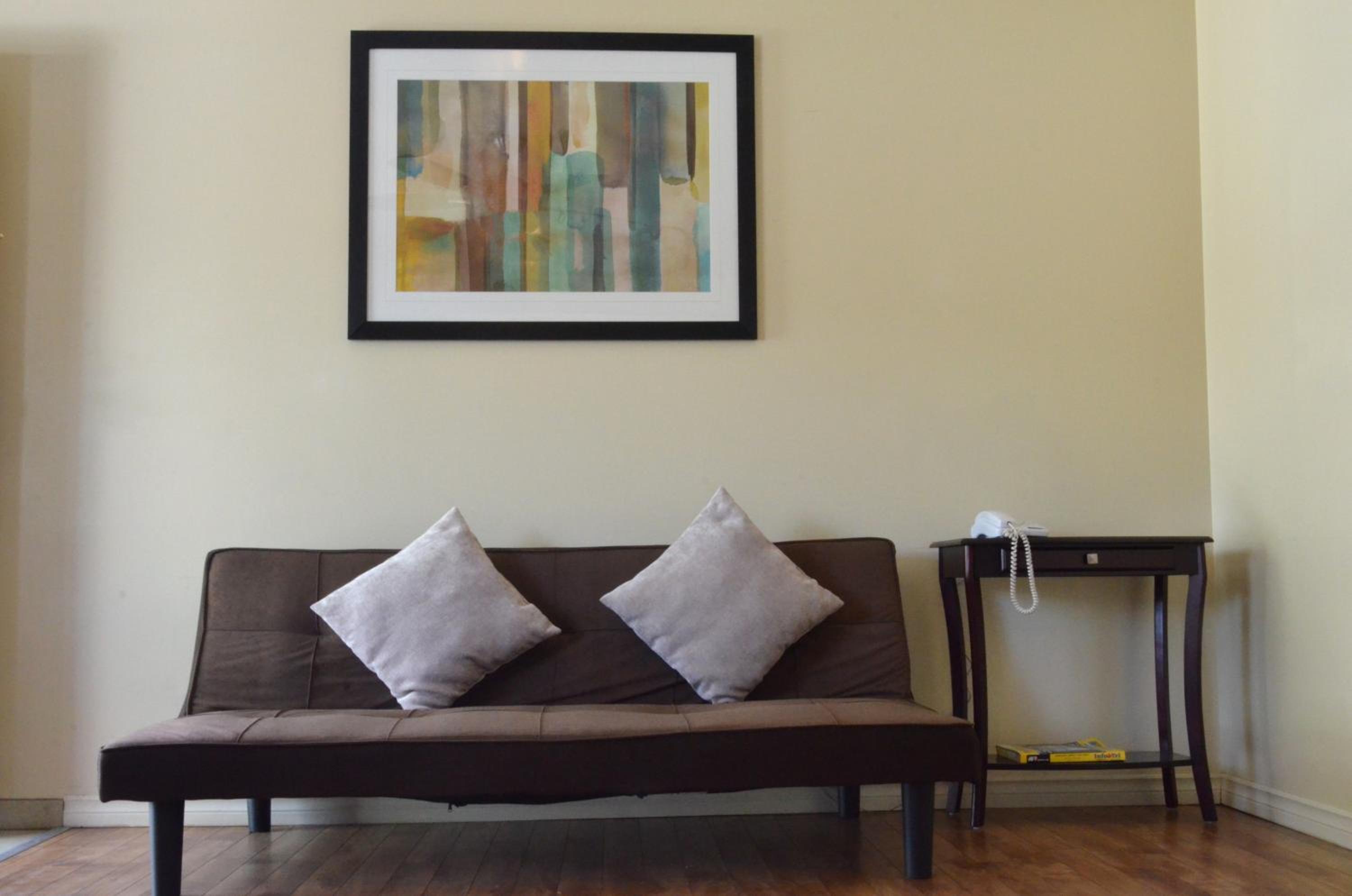 Two-Bedroom Suite photo 2