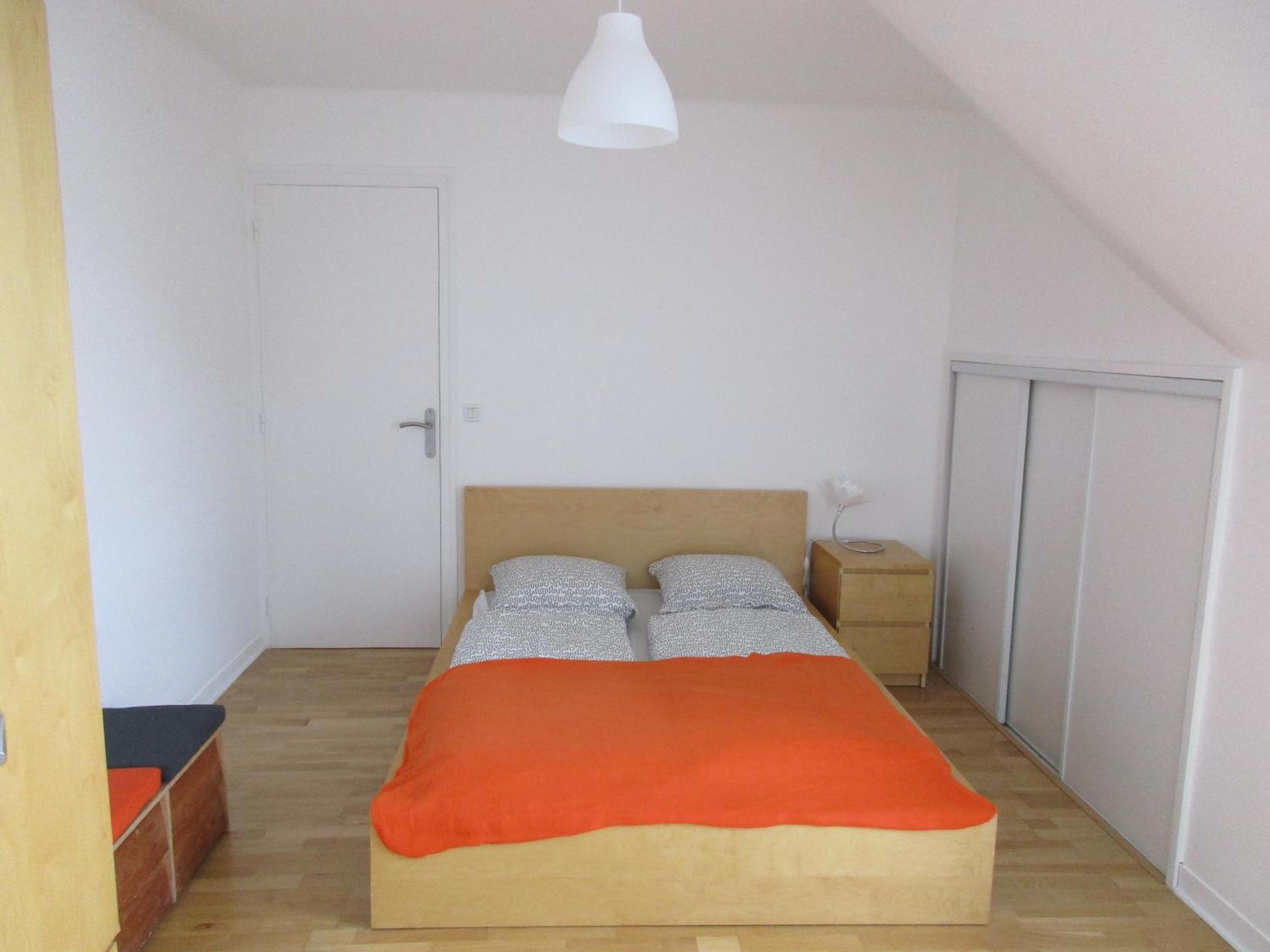 Apartment photo 2
