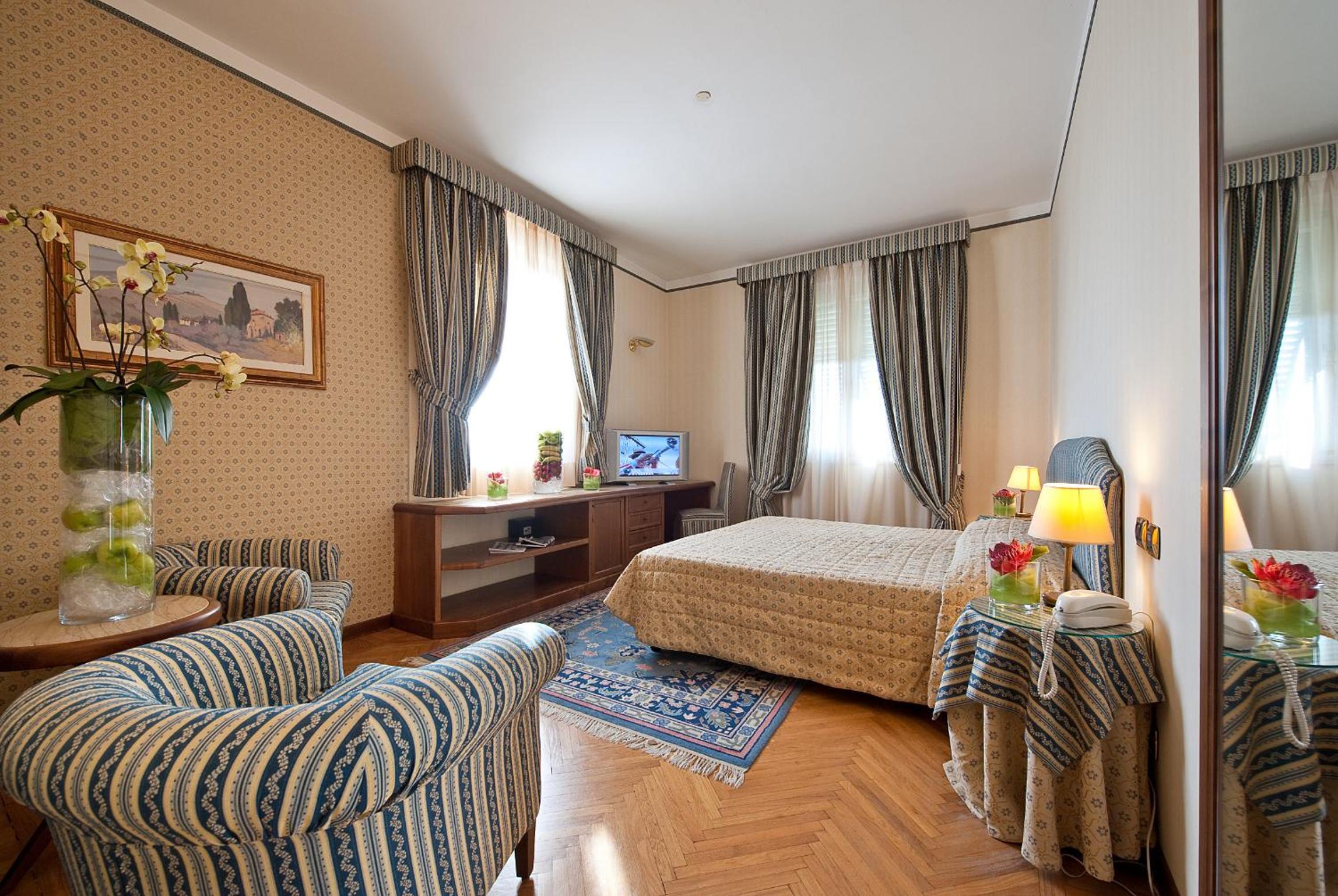 Triple Room photo 2