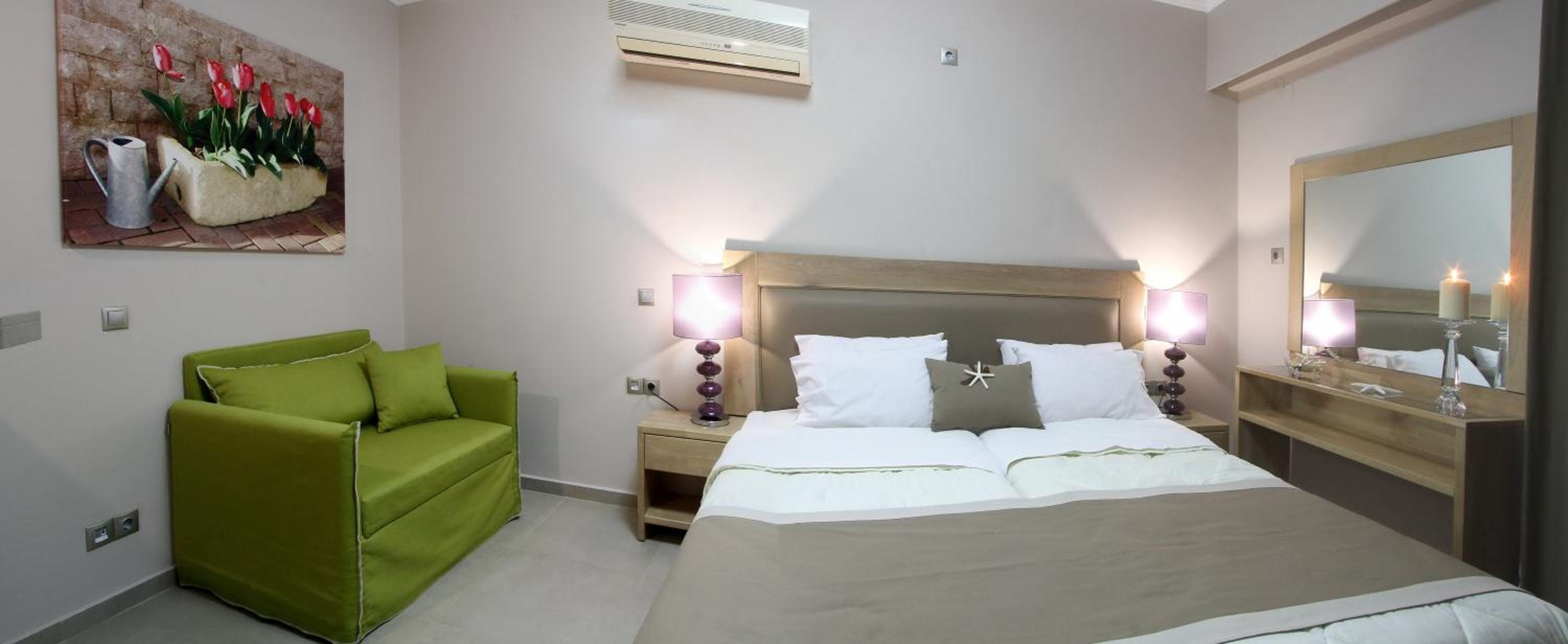 Junior Sea Front Suite