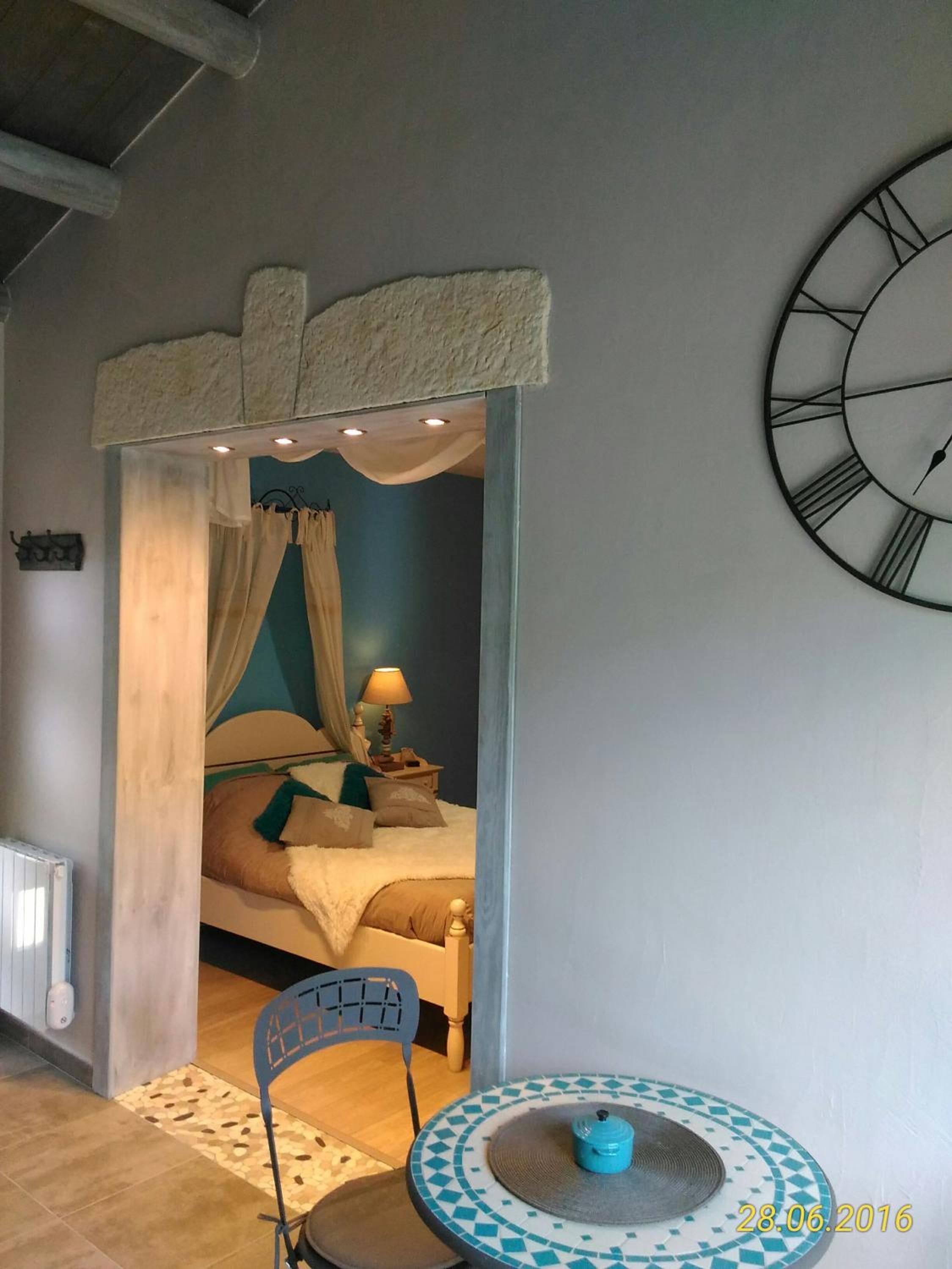 Studio with Garden View - Photo 4