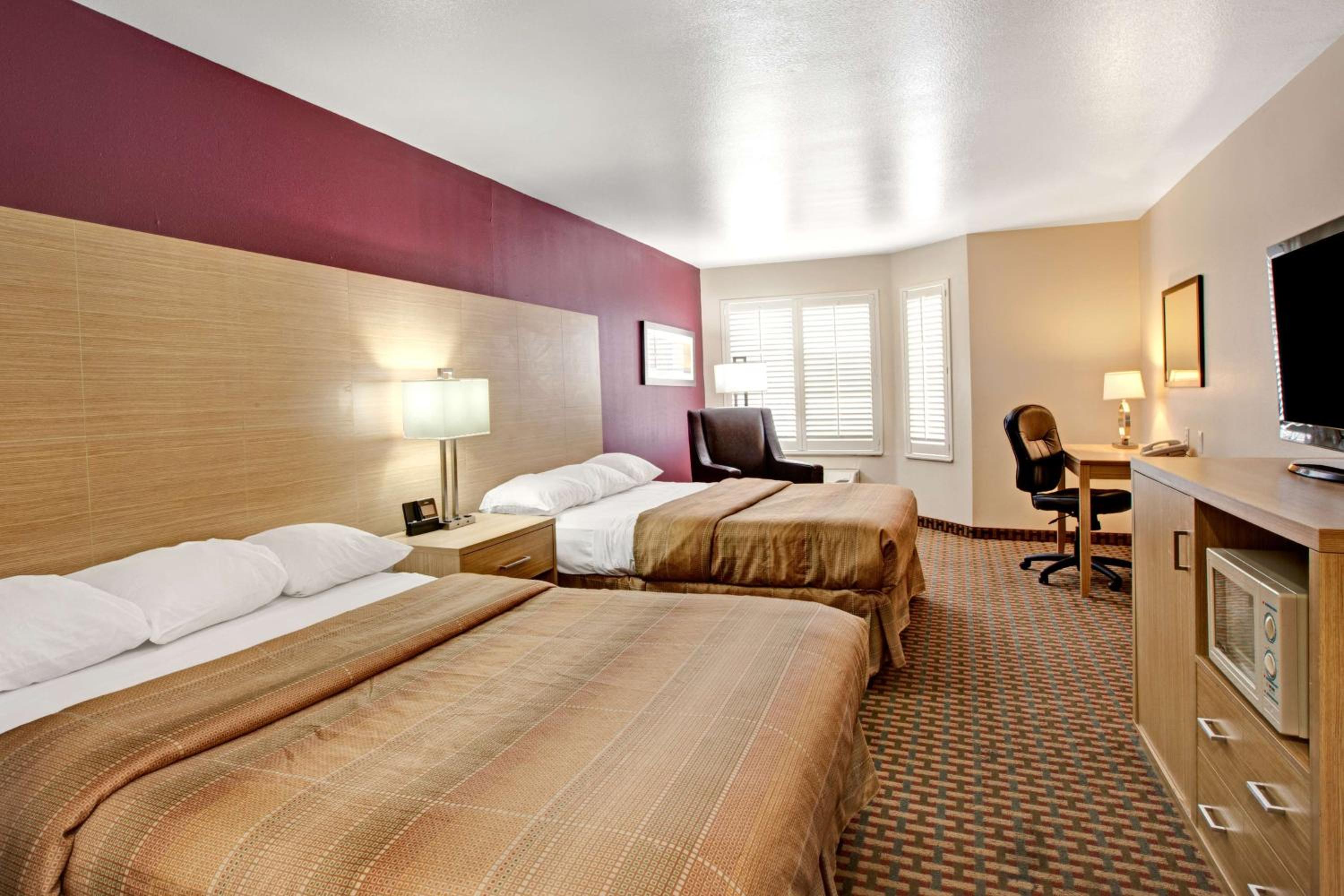 Queen Room with Two Queen Beds - Non-Smoking