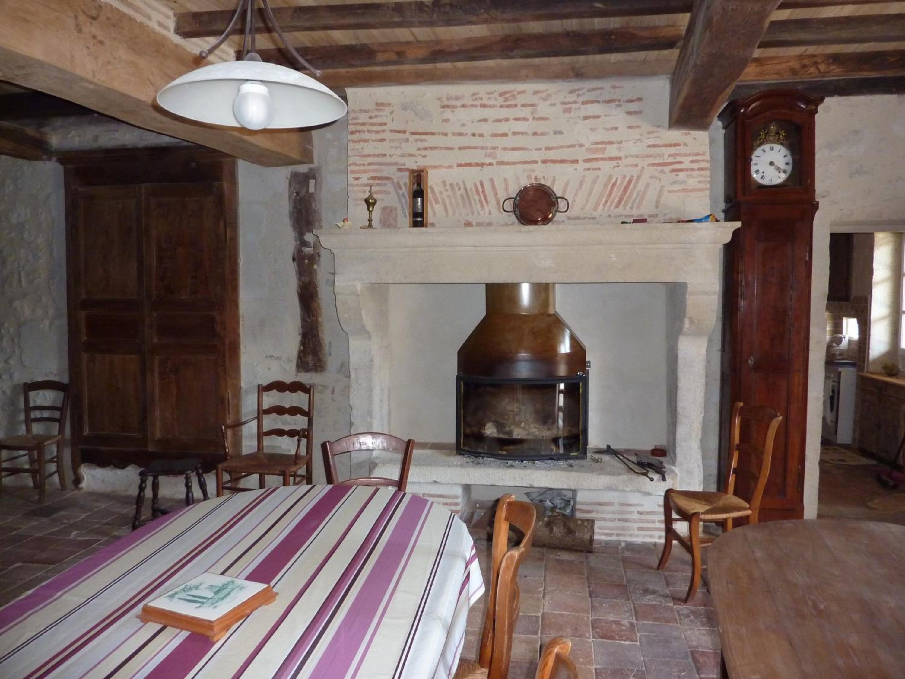 Three-Bedroom House photo 3