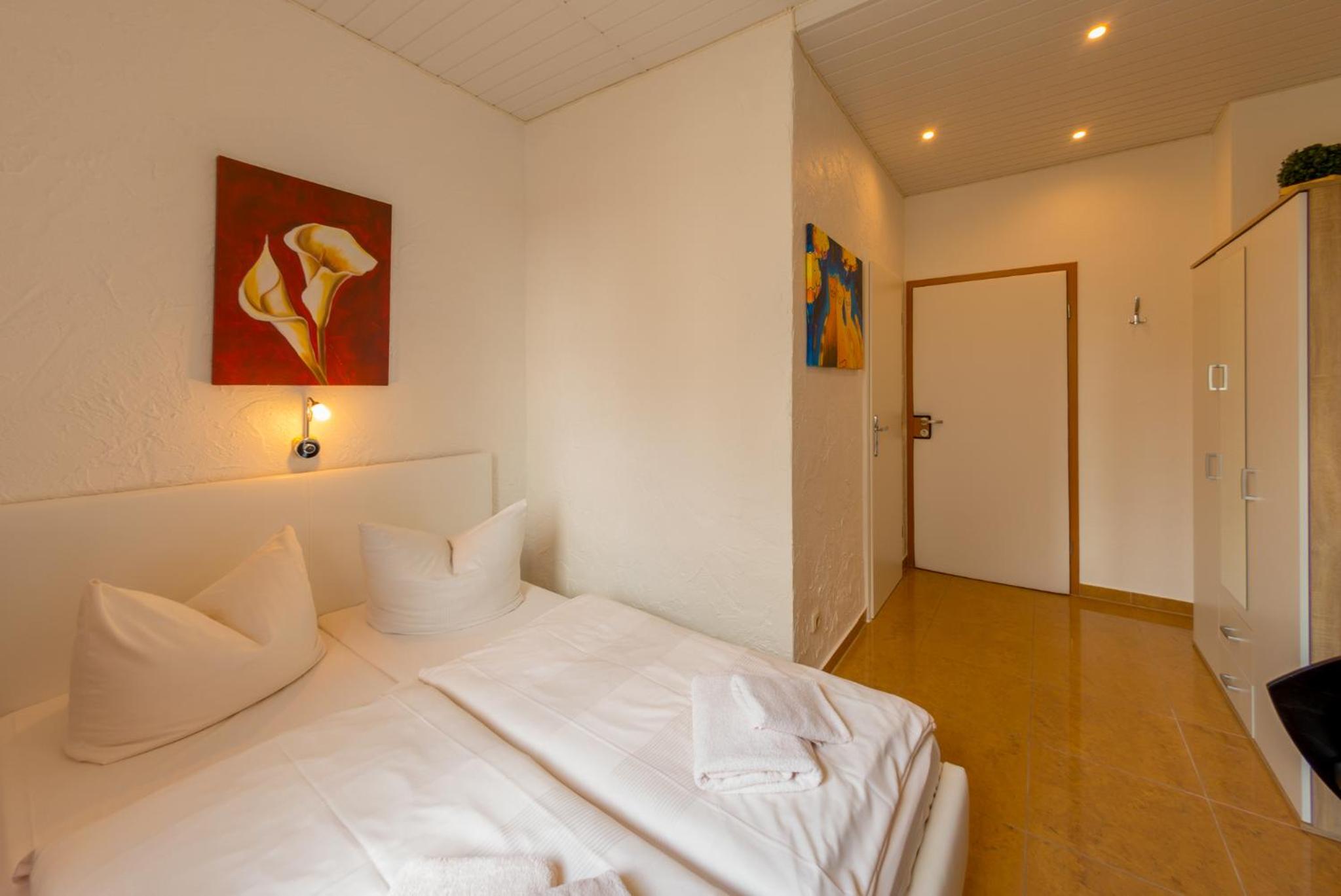Standard Double Room photo 2
