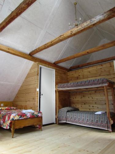 Quadruple Room with Private Bathroom