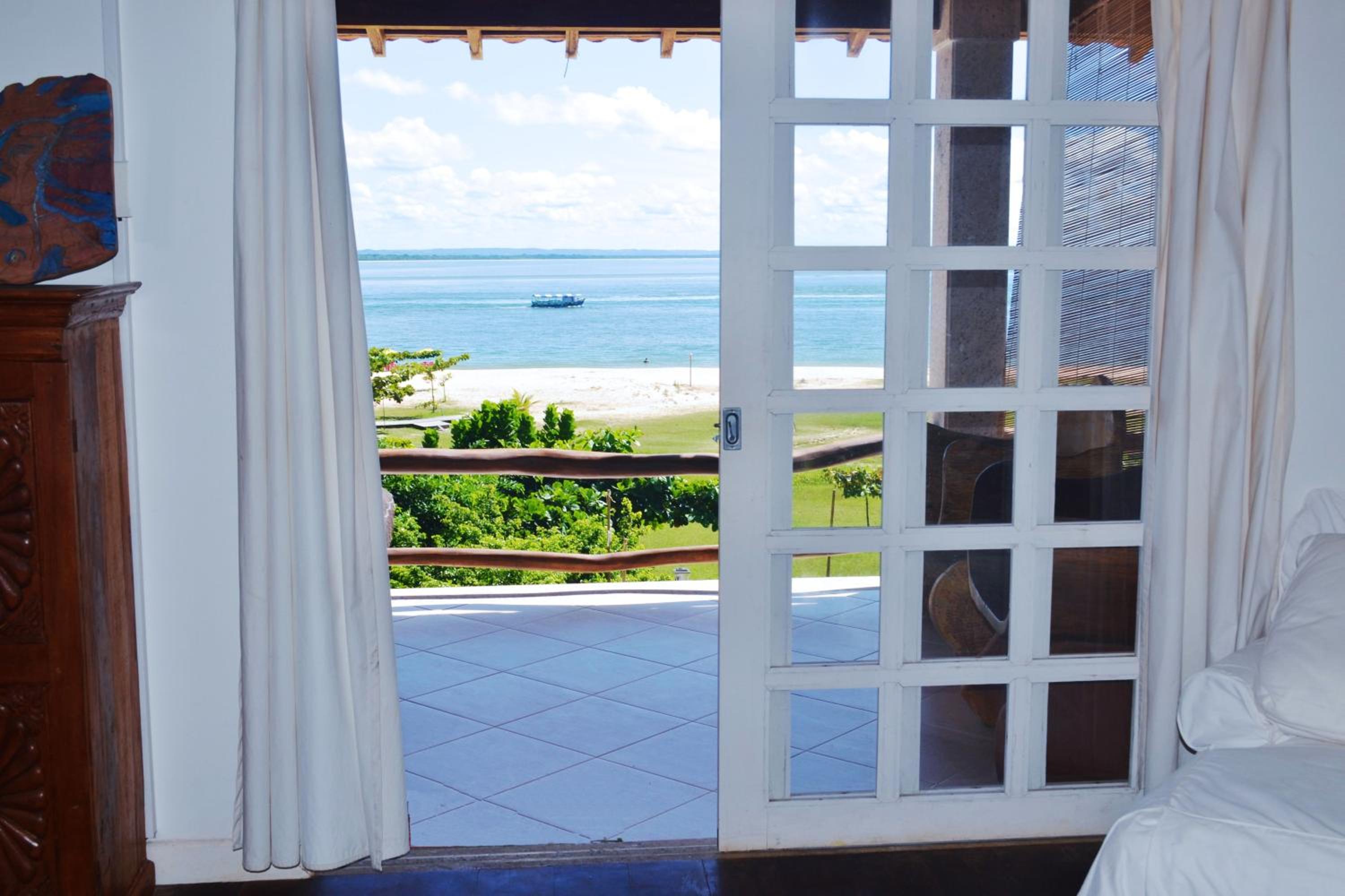 Deluxe Suite with Sea View photo 3