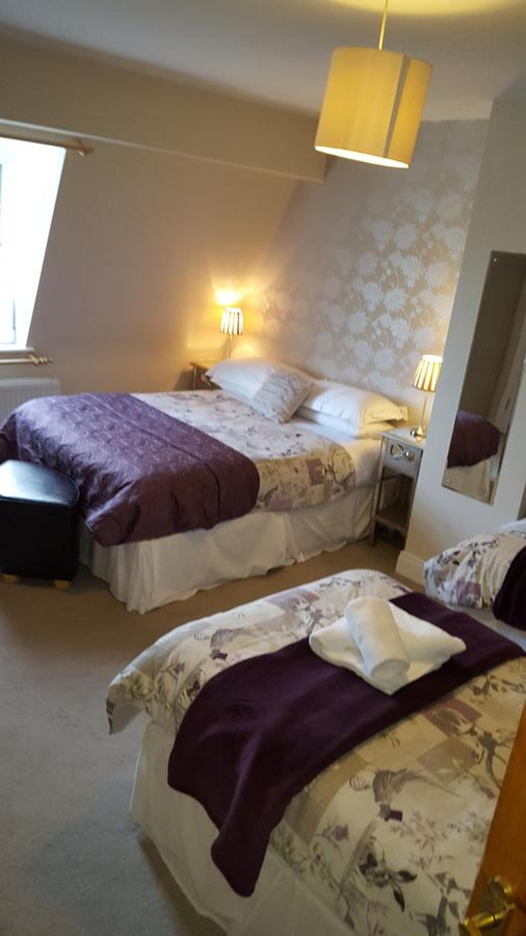 Deluxe Family Room photo 1