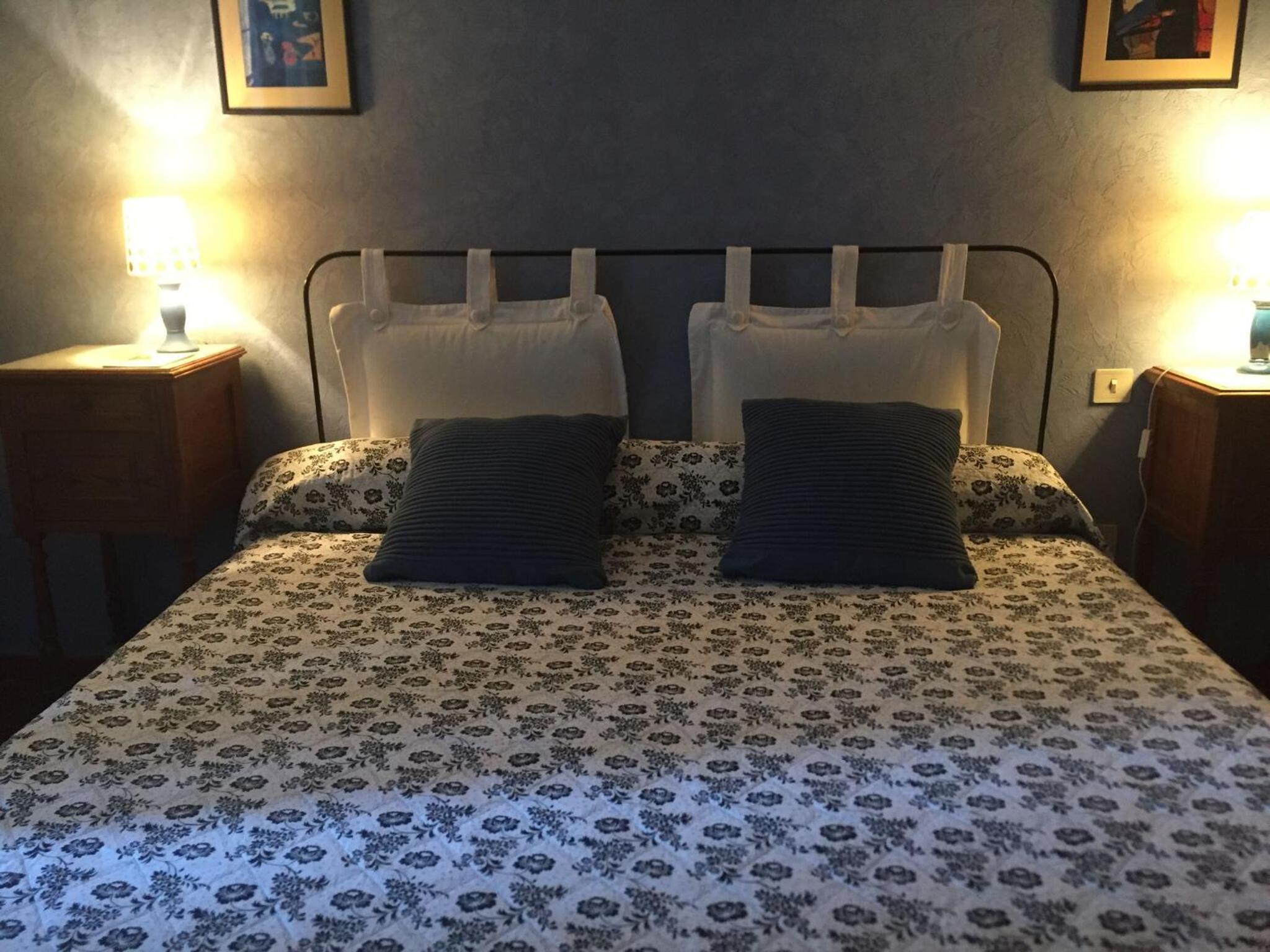 Double Room with Private Bathroom photo 1