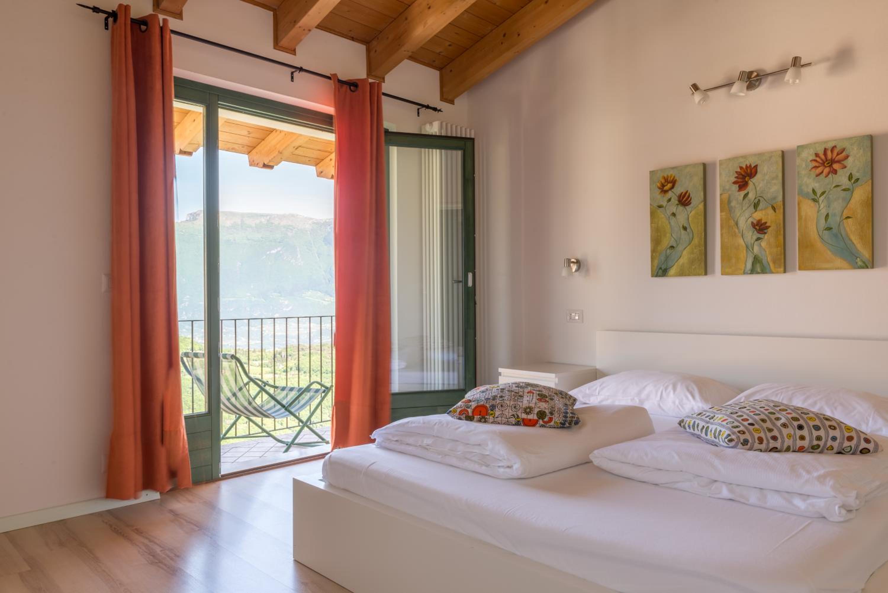 Two-Bedroom Apartment with Lake View