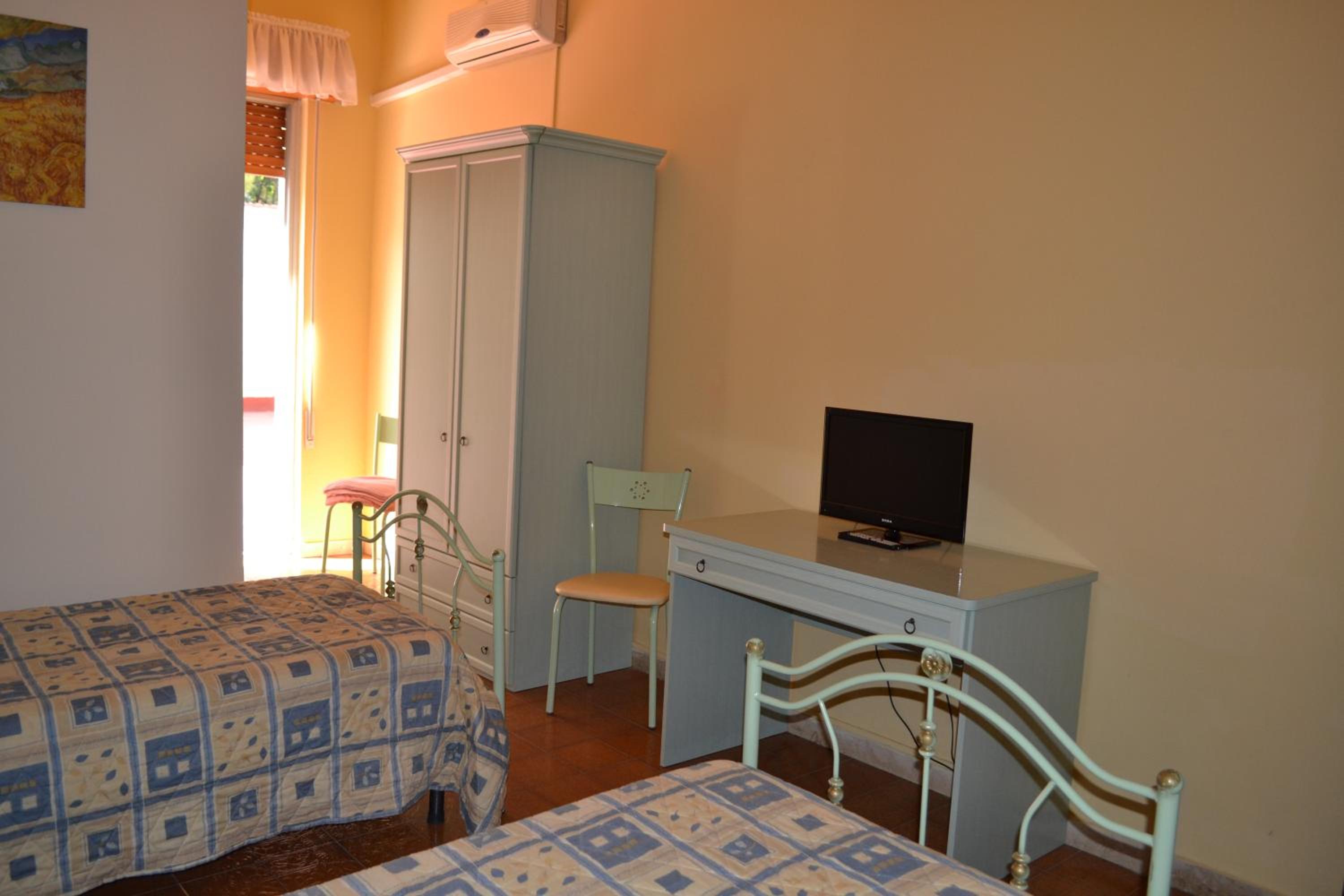 Single Room
