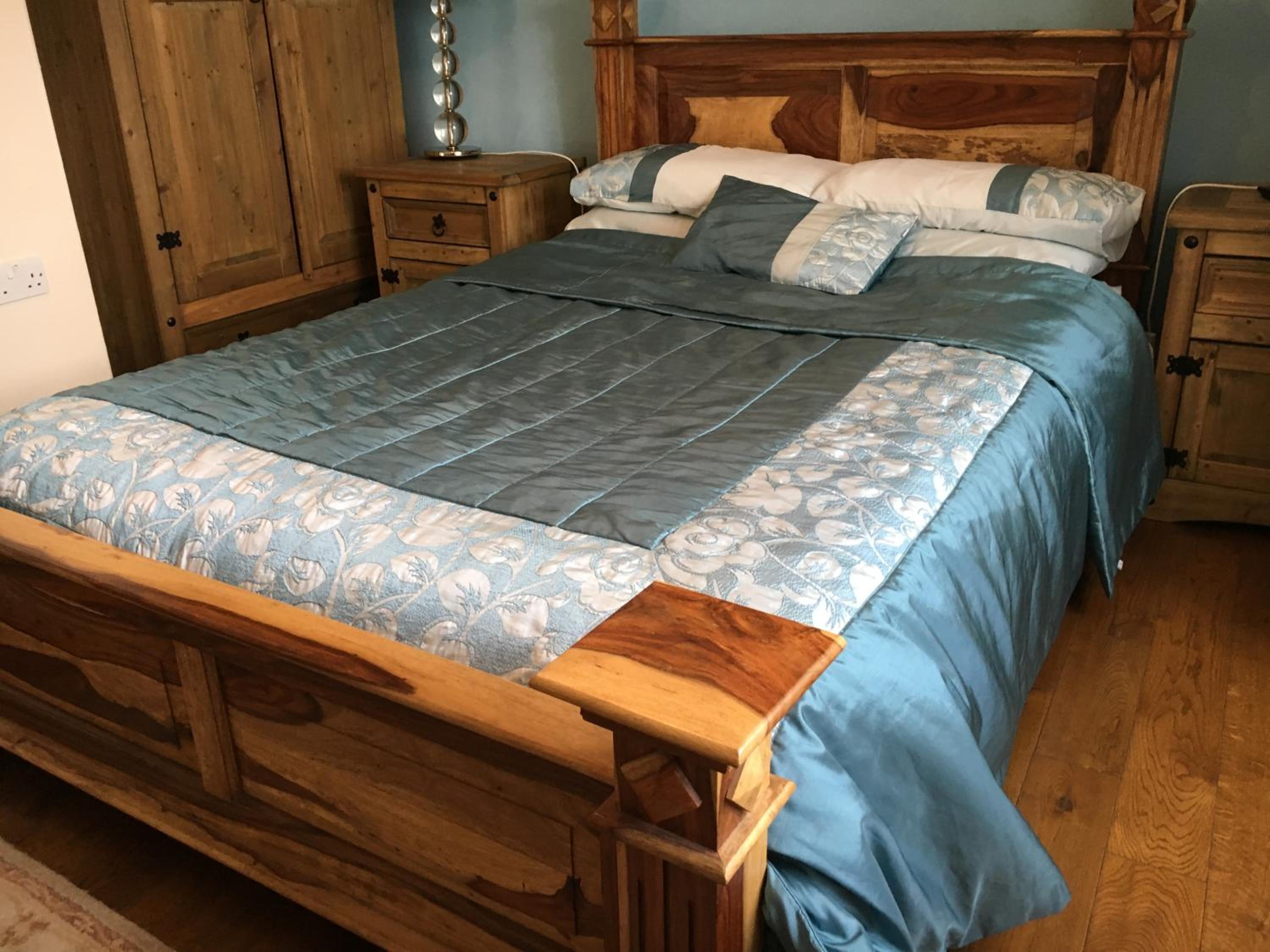 Deluxe Double Room with Shower photo 2