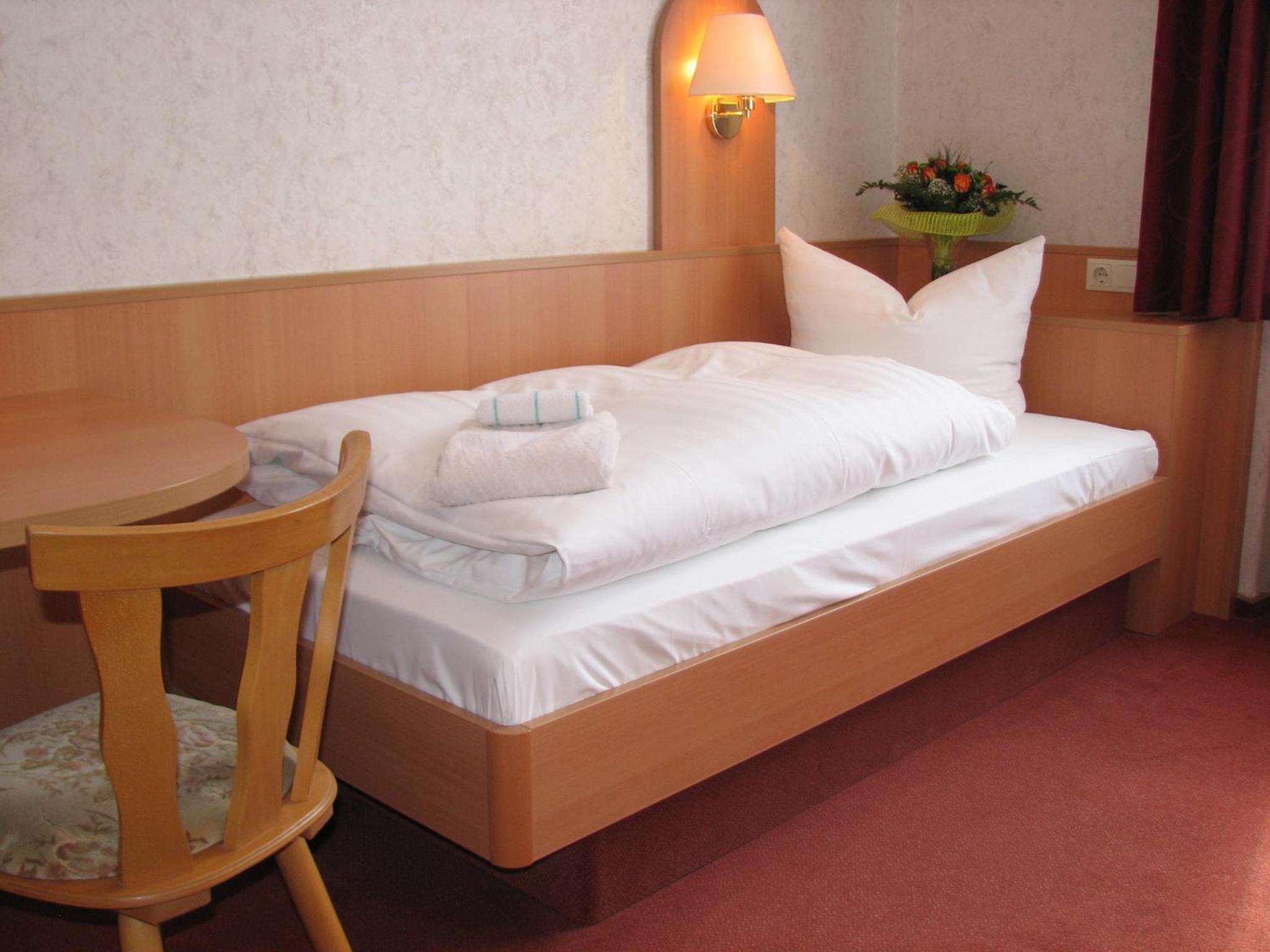 Standard Single Room with Shower