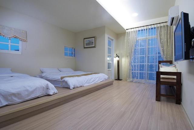 Standard Triple Room photo 2