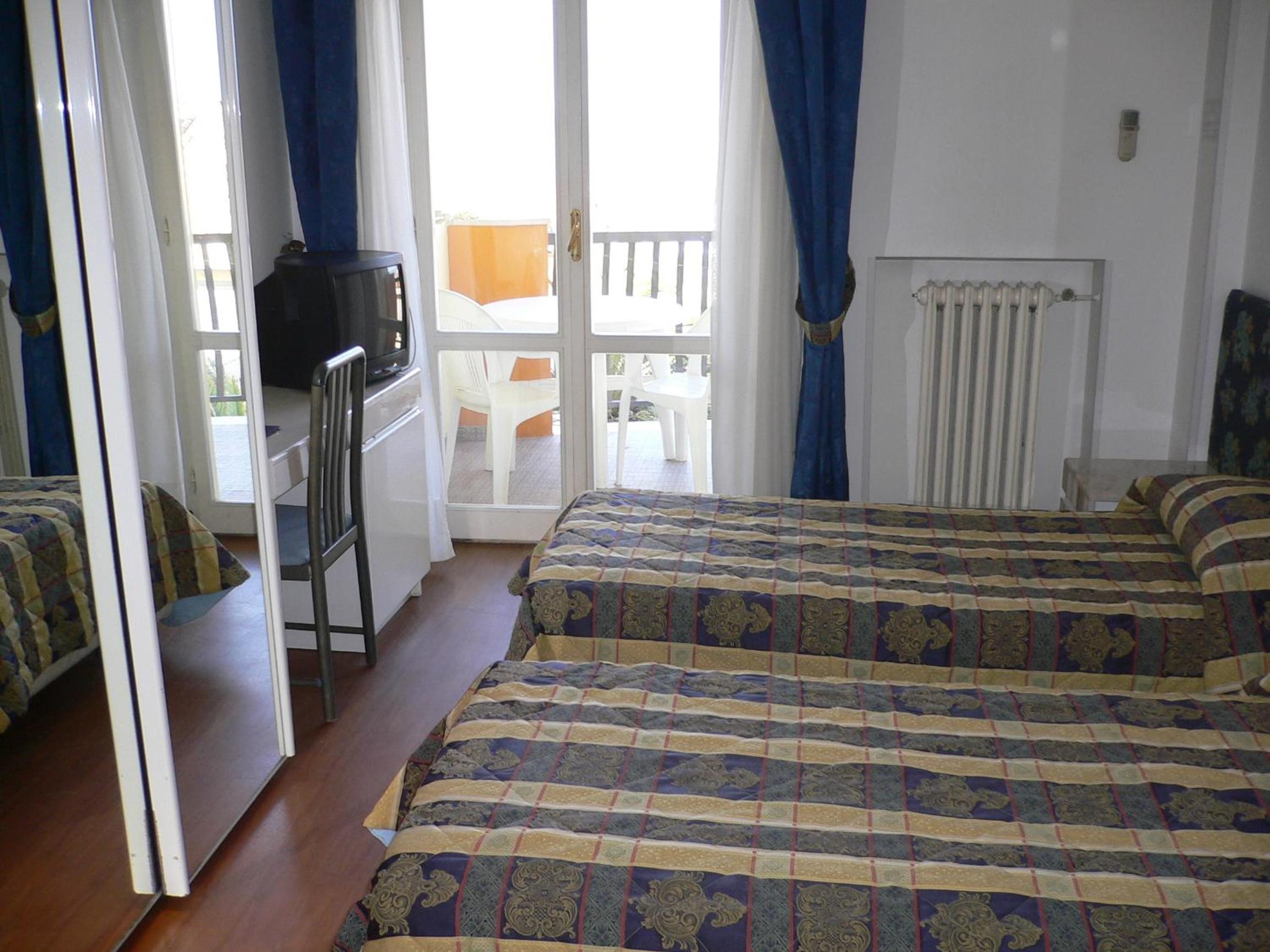 Triple Room photo 3