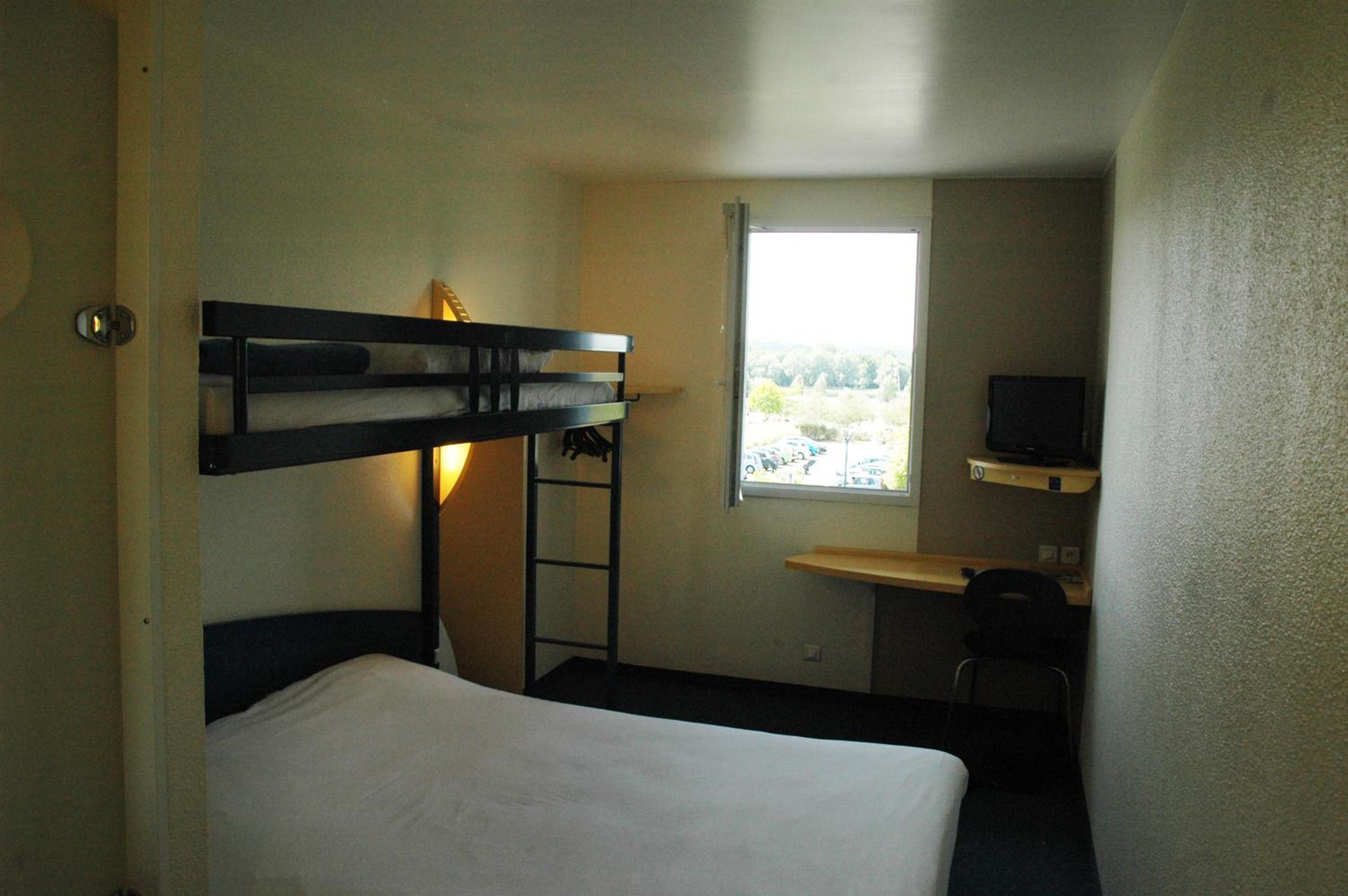 Double Room with Bunk Bed