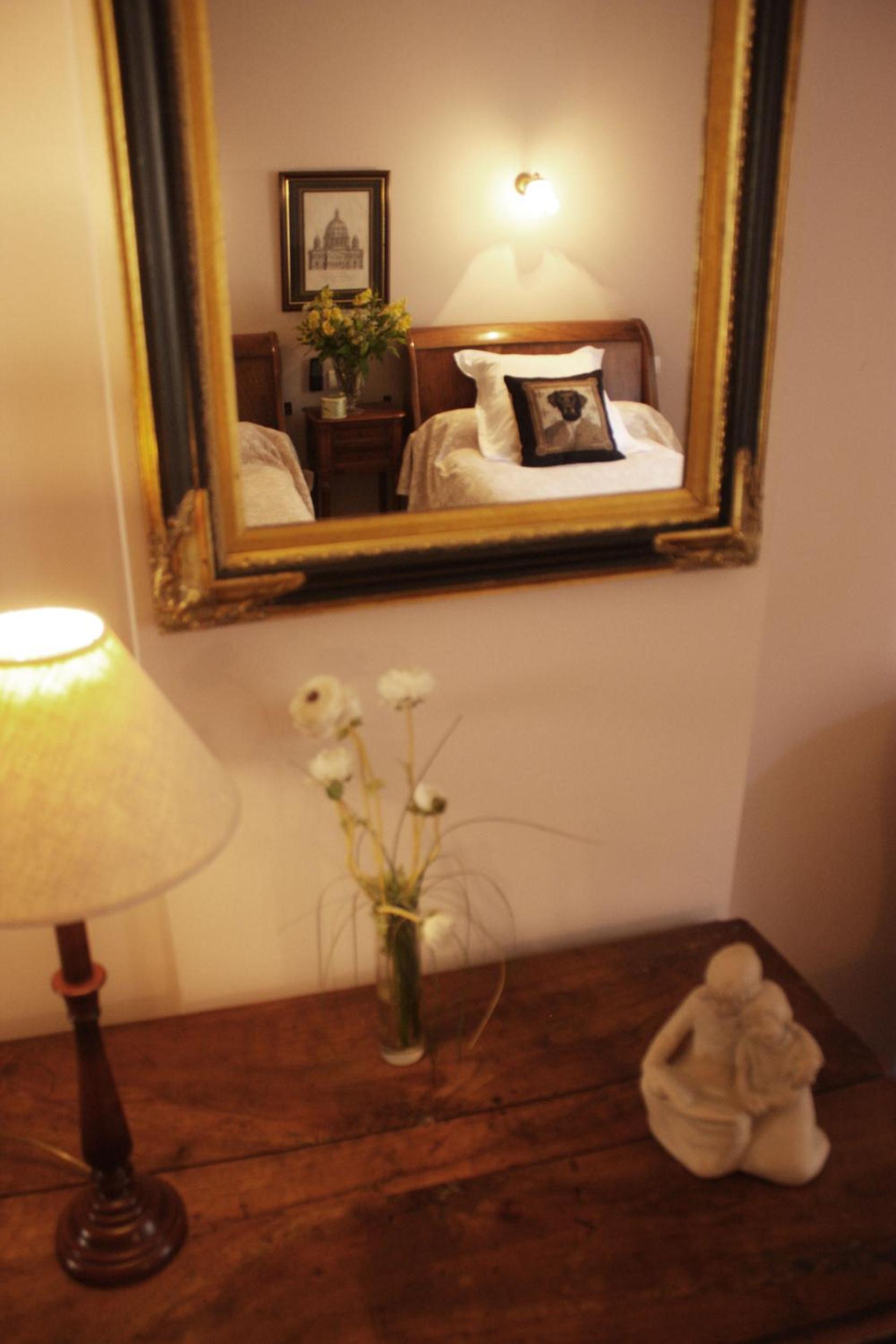 Twin Room - E. Lemonier