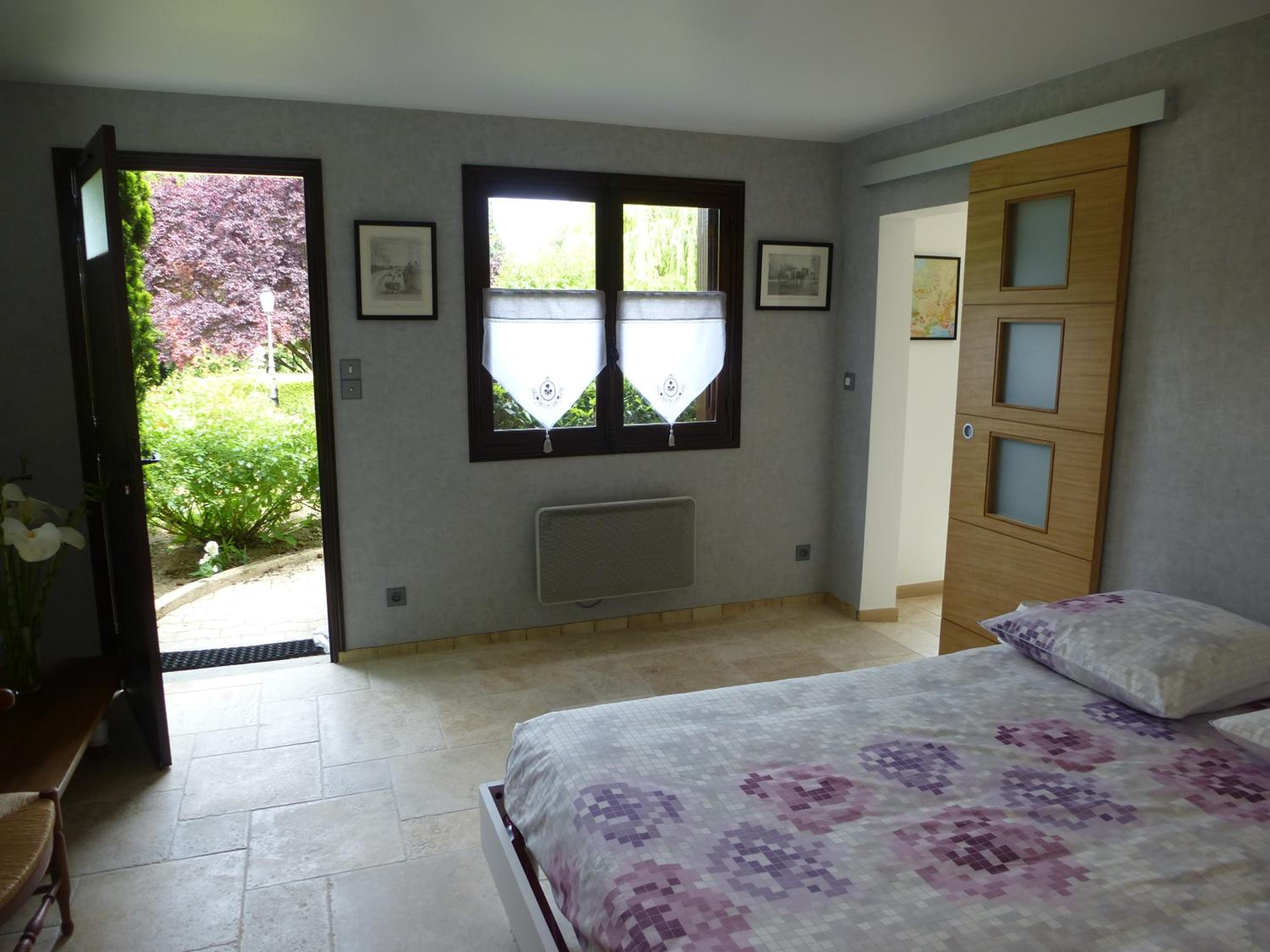 Suite with Garden View