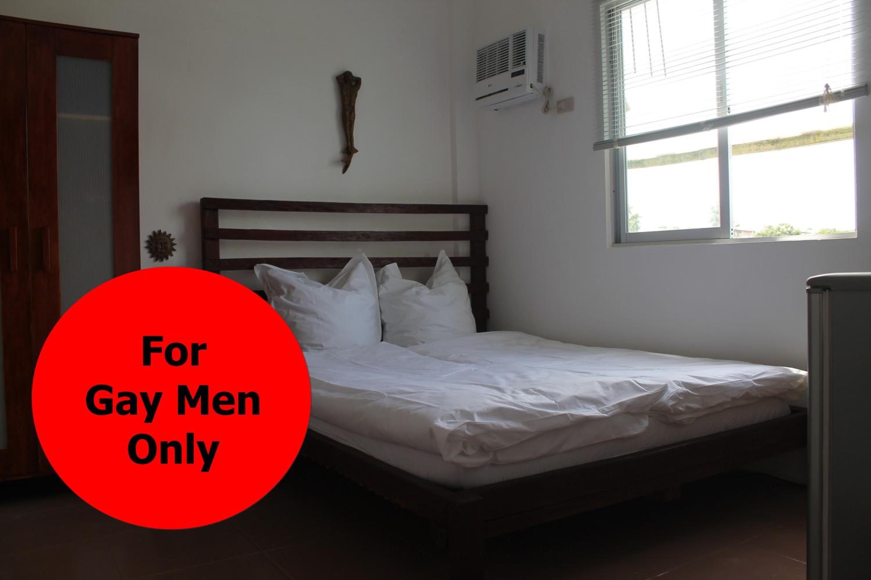 Double Room (Room 2) - Photo 2
