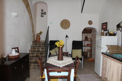 Two-Bedroom Apartment - Split Level