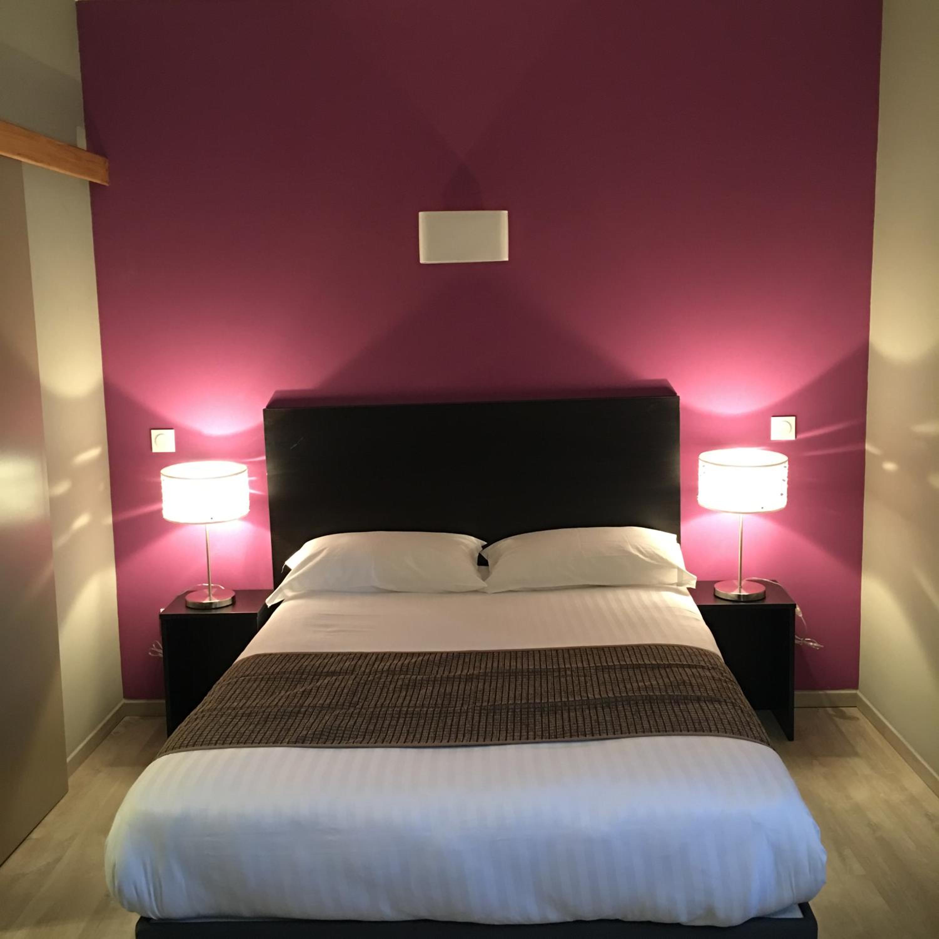 Standard Room - Photo 1