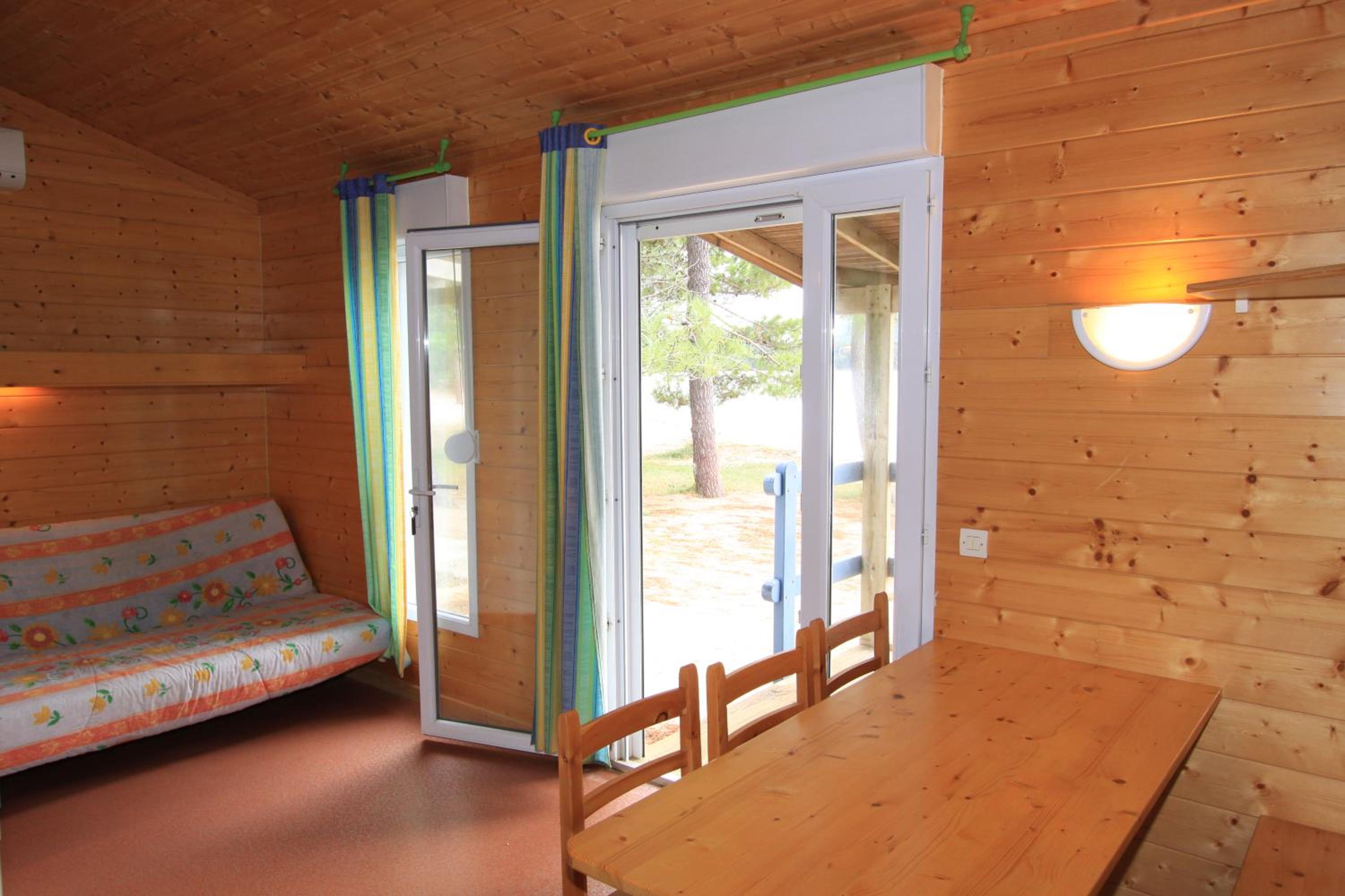 Two-Bedroom Chalet With Air Conditioning photo 1