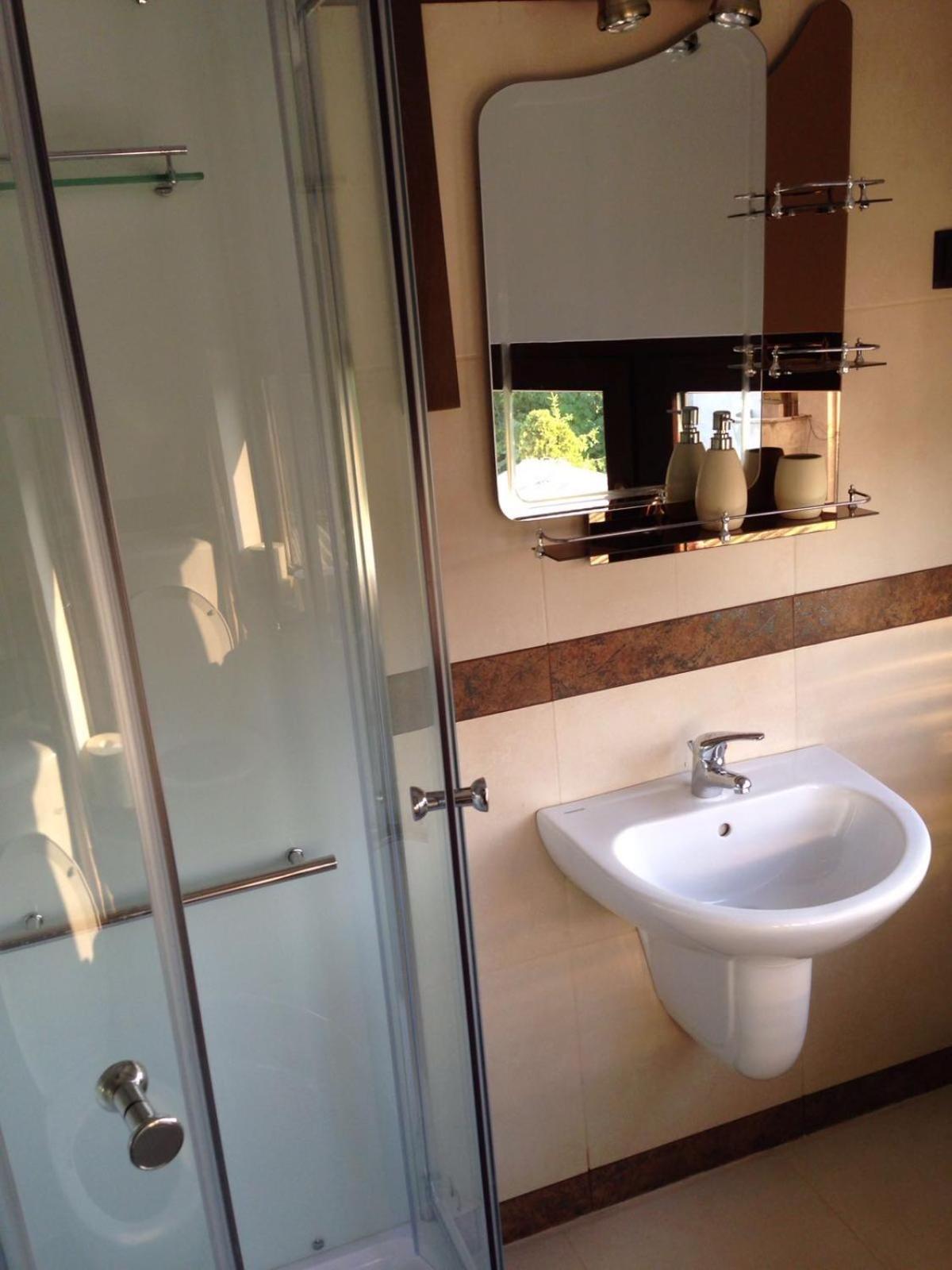Twin Room with Bathroom
