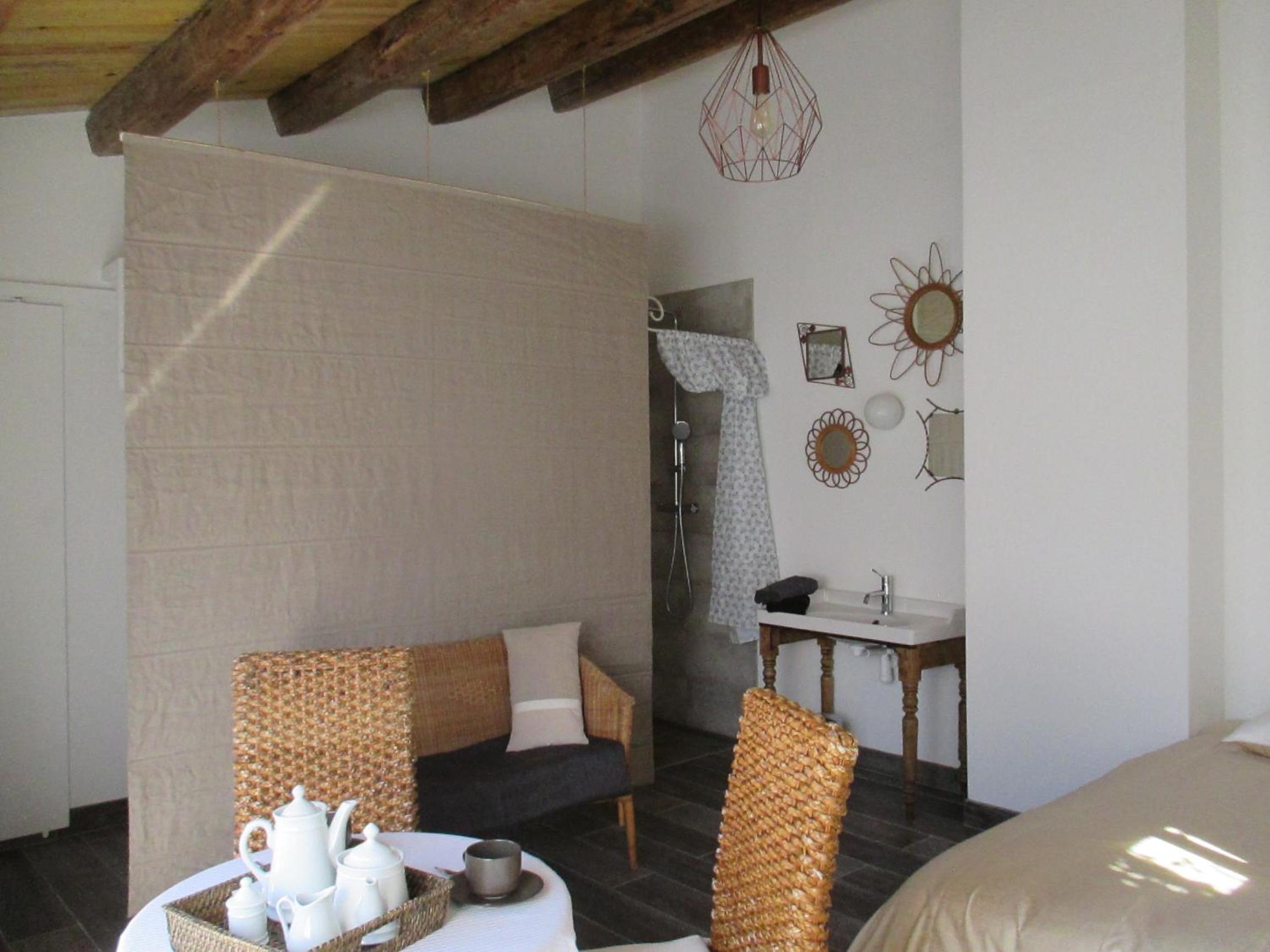 Double Room - Photo 3