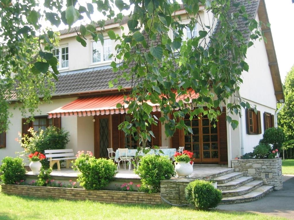 Quadruple Room with Garden View photo 2