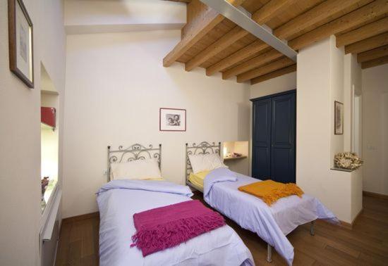 Twin Room photo 2