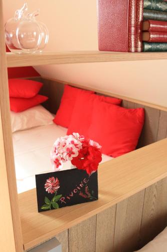 Triple Room with Terrace photo 1