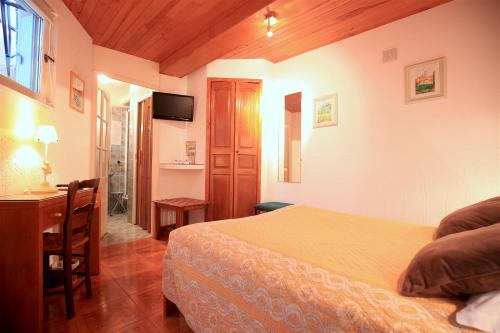 Standard Double Room without View photo 3