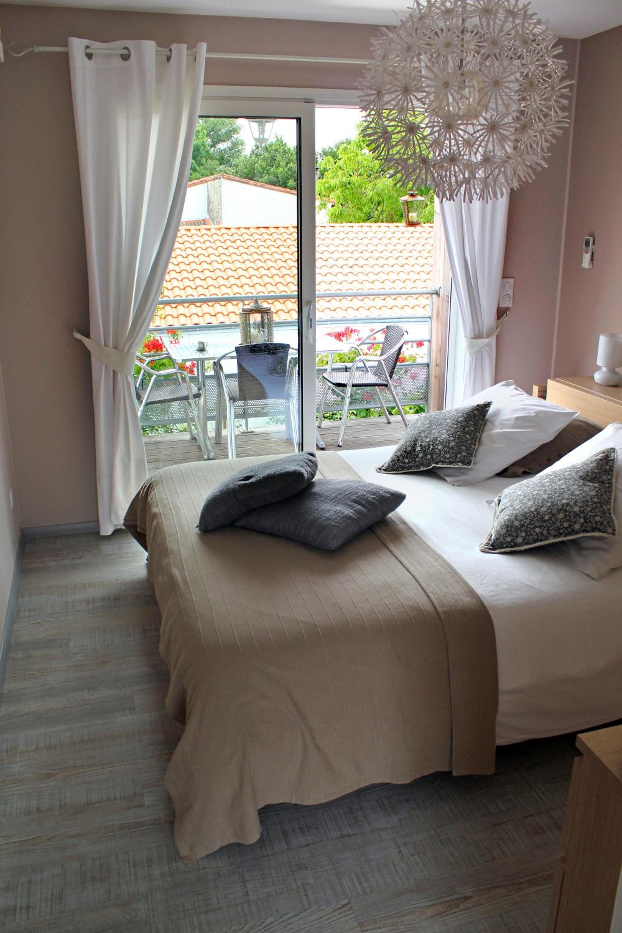 Superior Double Room - Photo 1