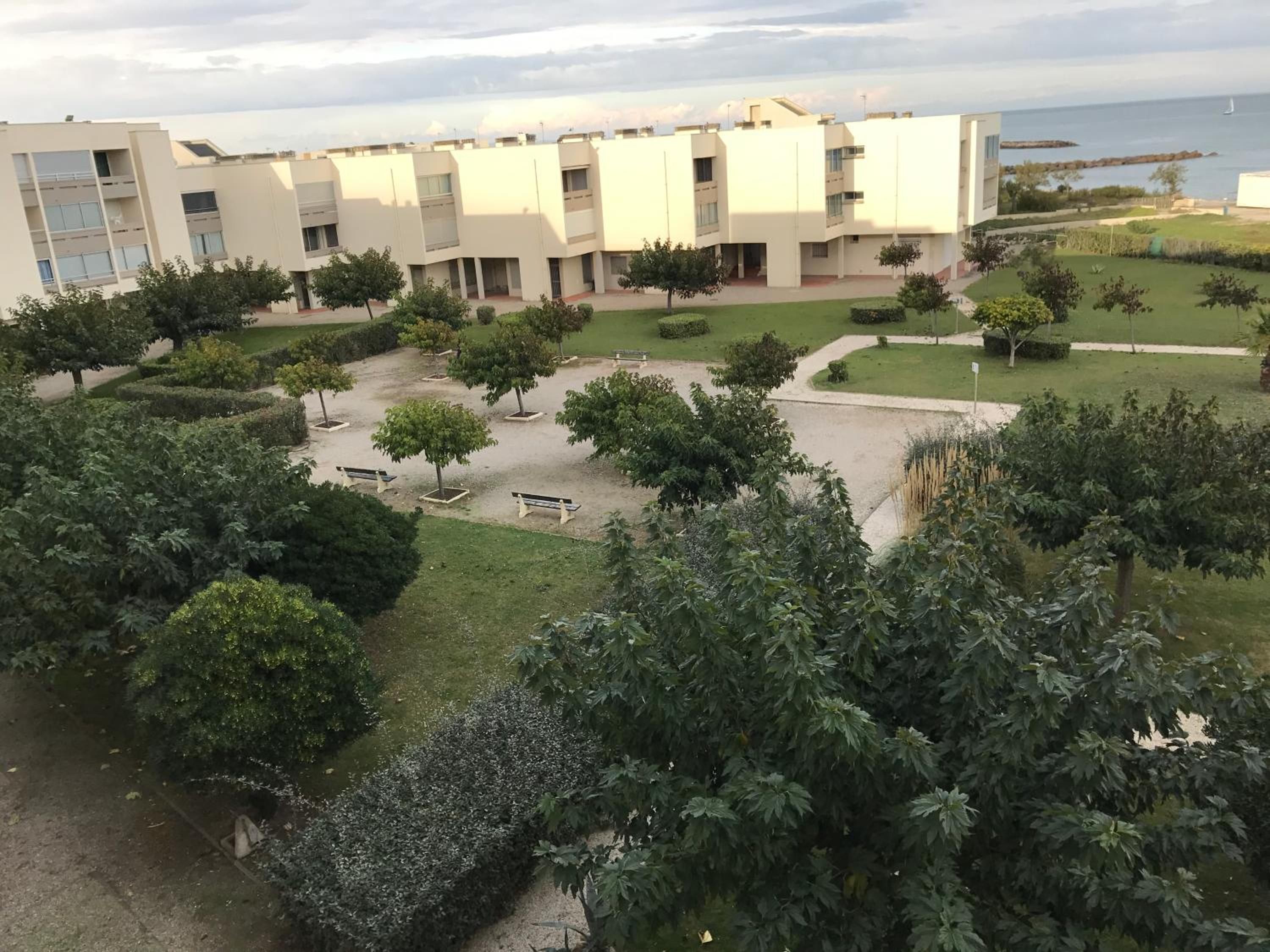 Apartment with Sea View - Photo 13