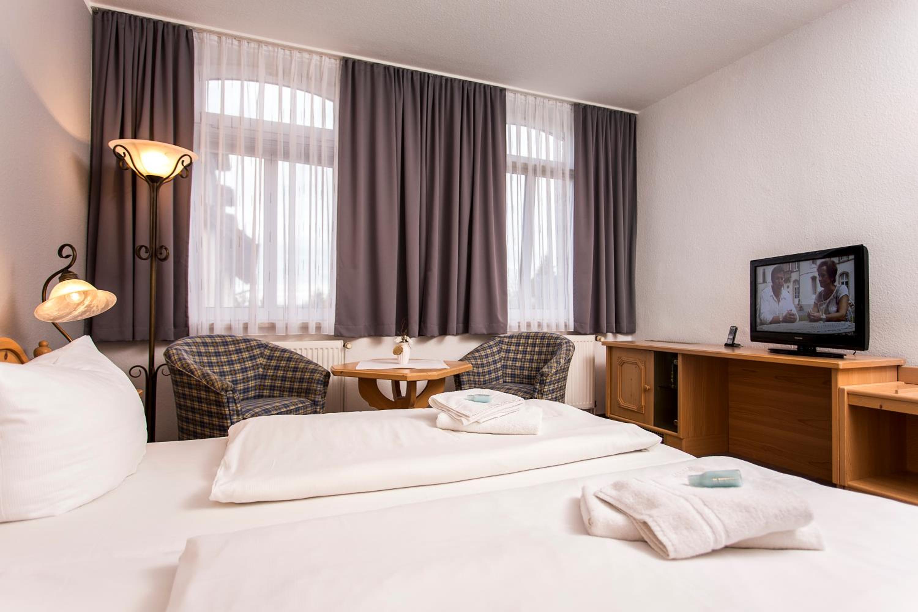 Standard  Double Room - Photo 4