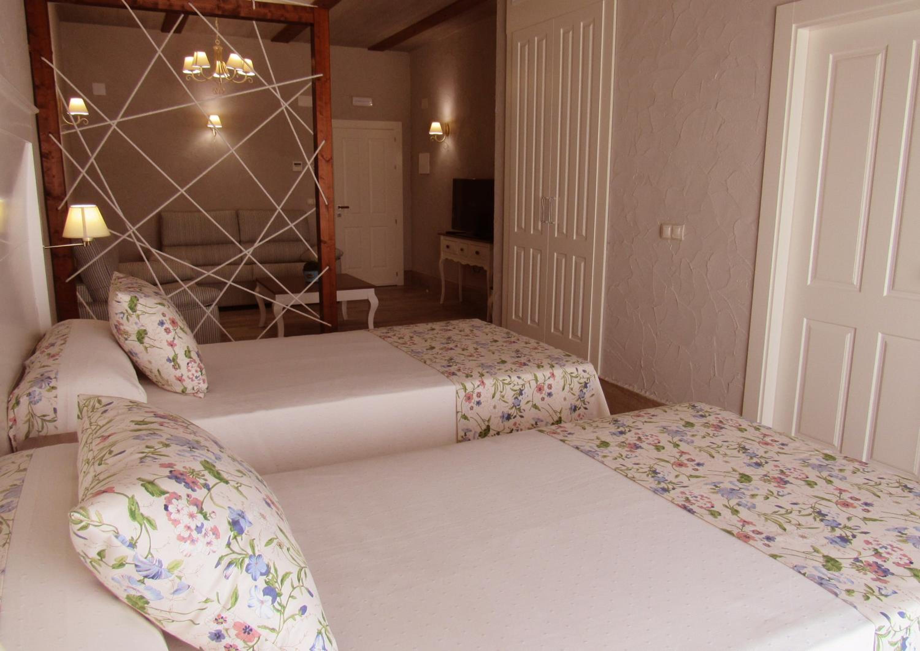 Suite with Garden View