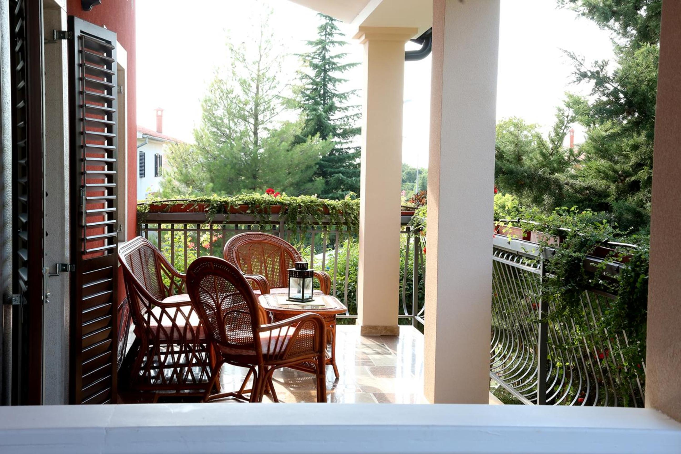 Studio with Terrace photo 2