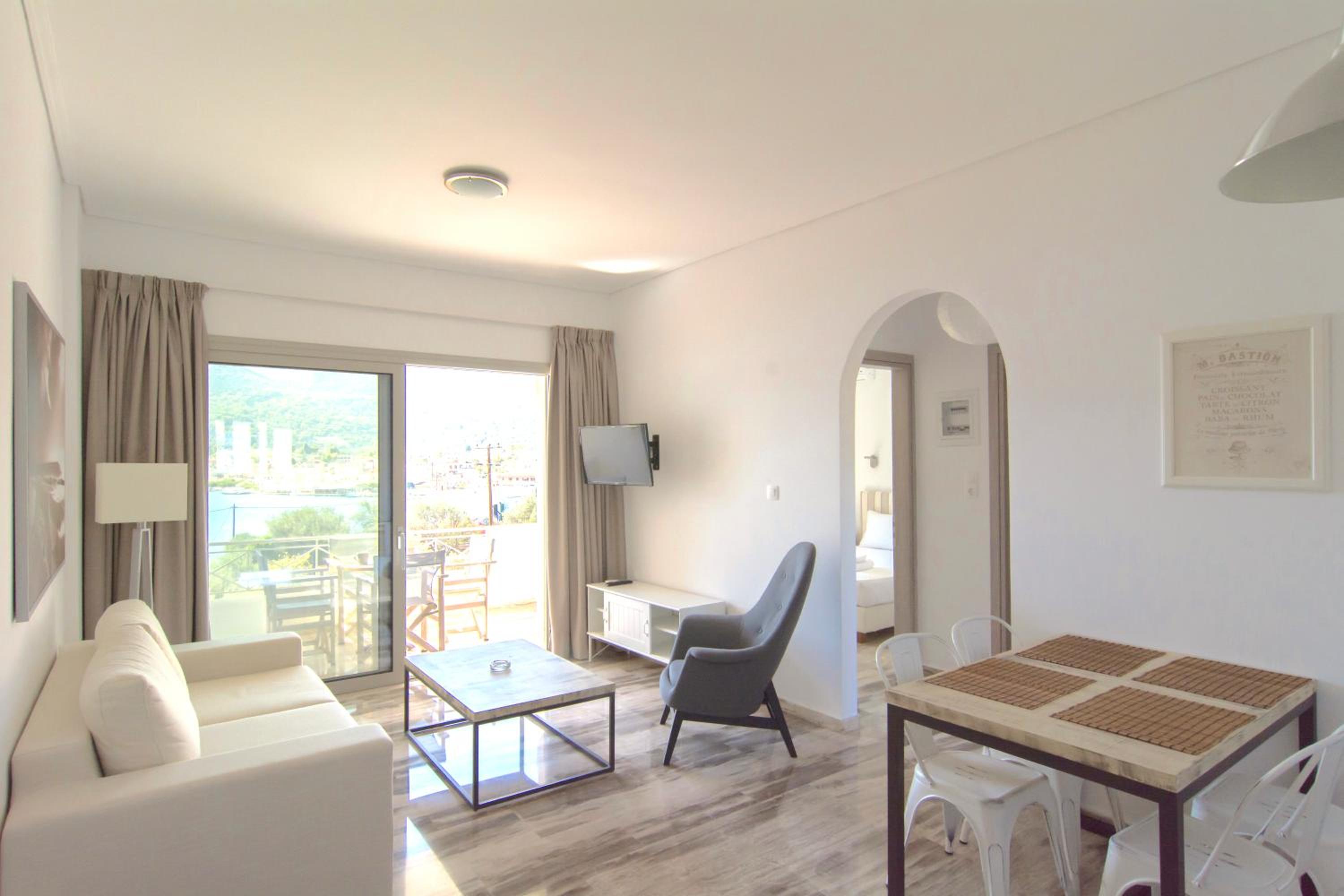Studio Apartment with Sea View photo 3