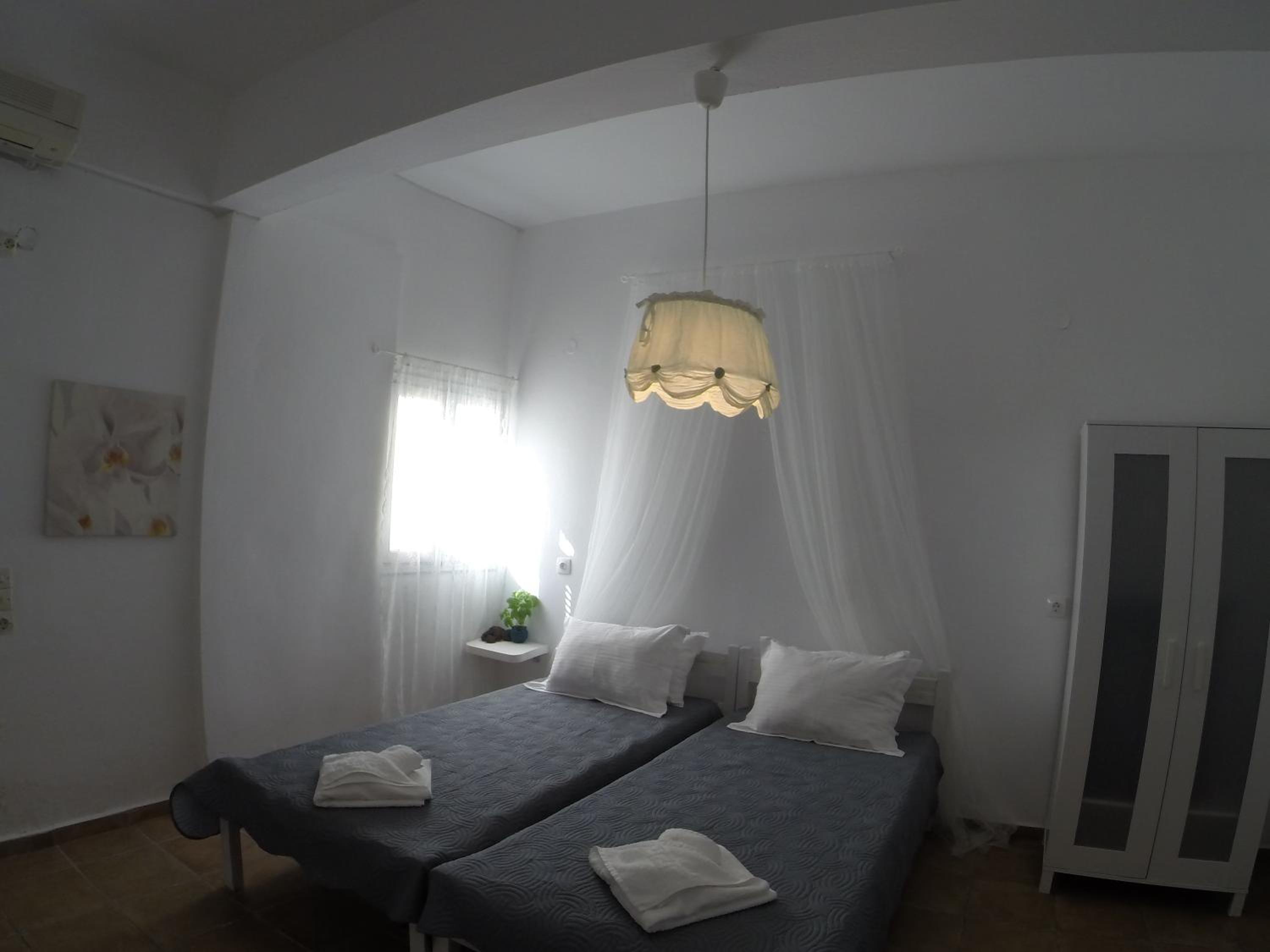 Budget Twin Room - Ground Floor photo 1