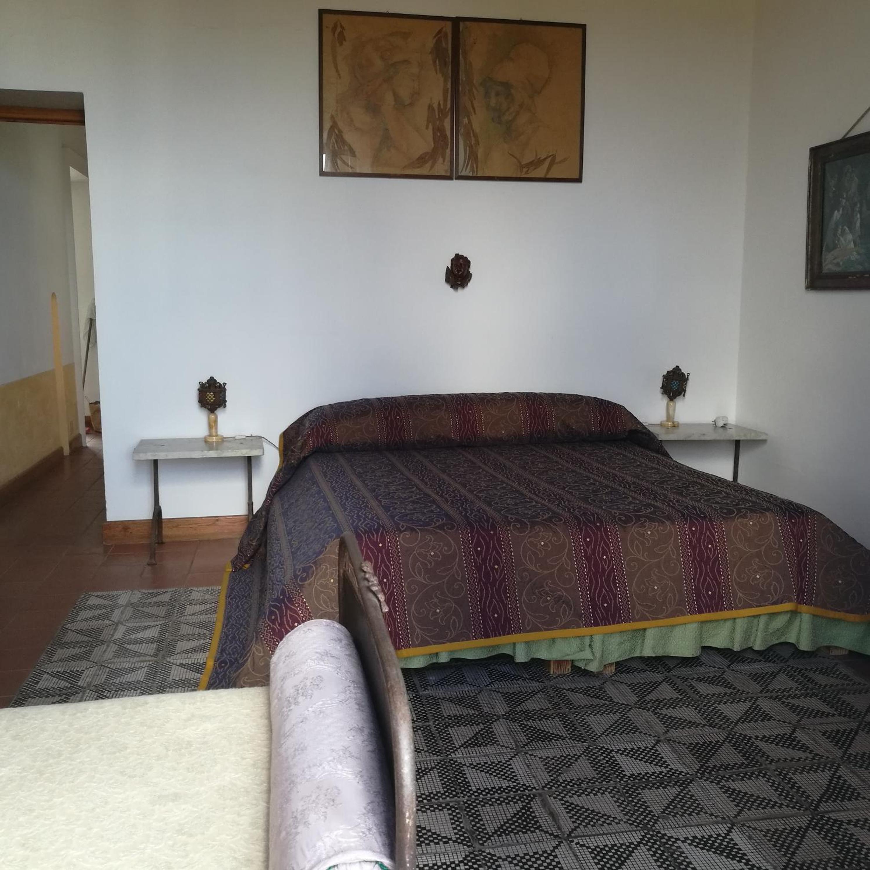 Double or Twin Room with Private Bathroom photo 3