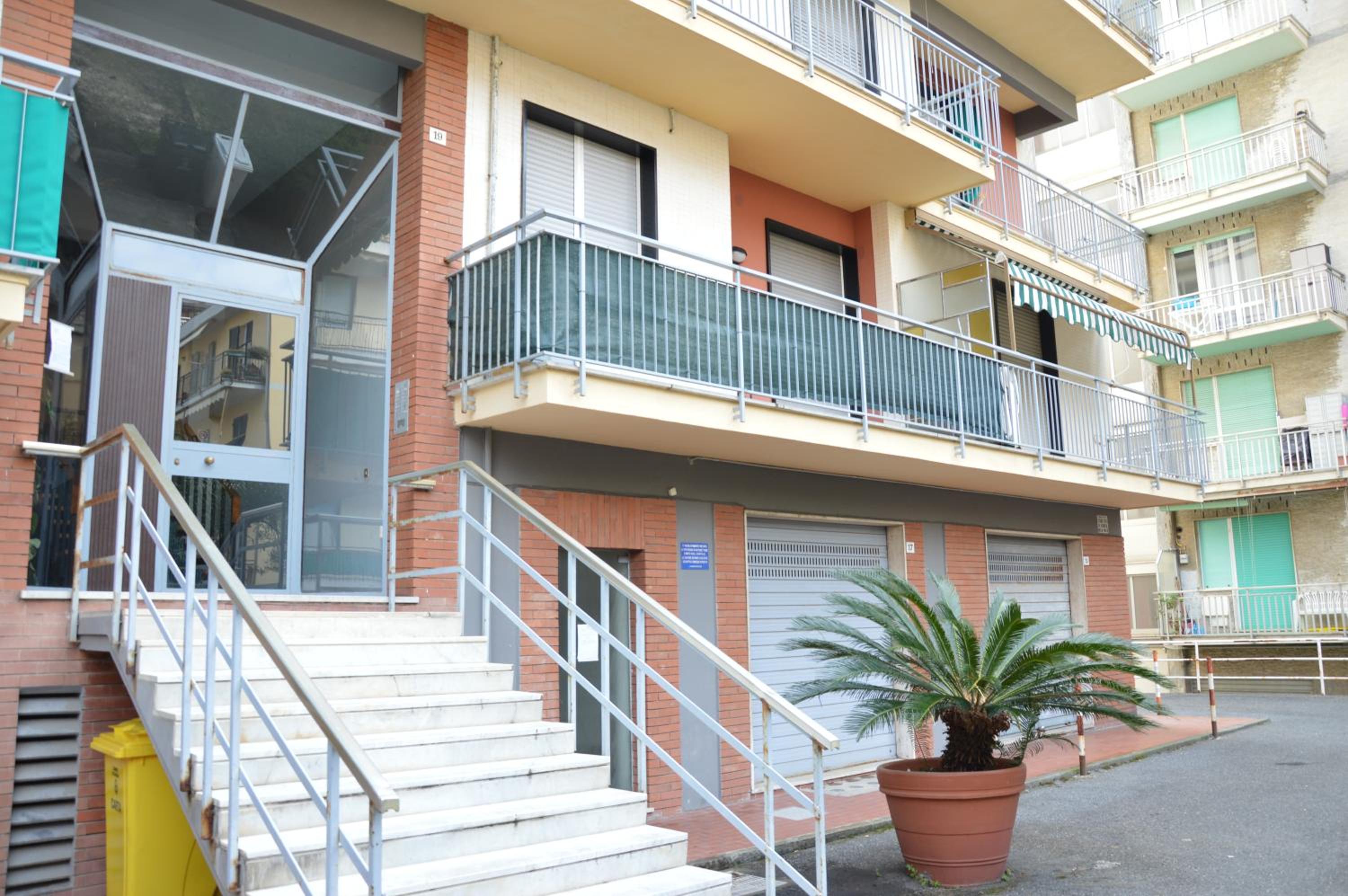 Studio Apartment photo 2