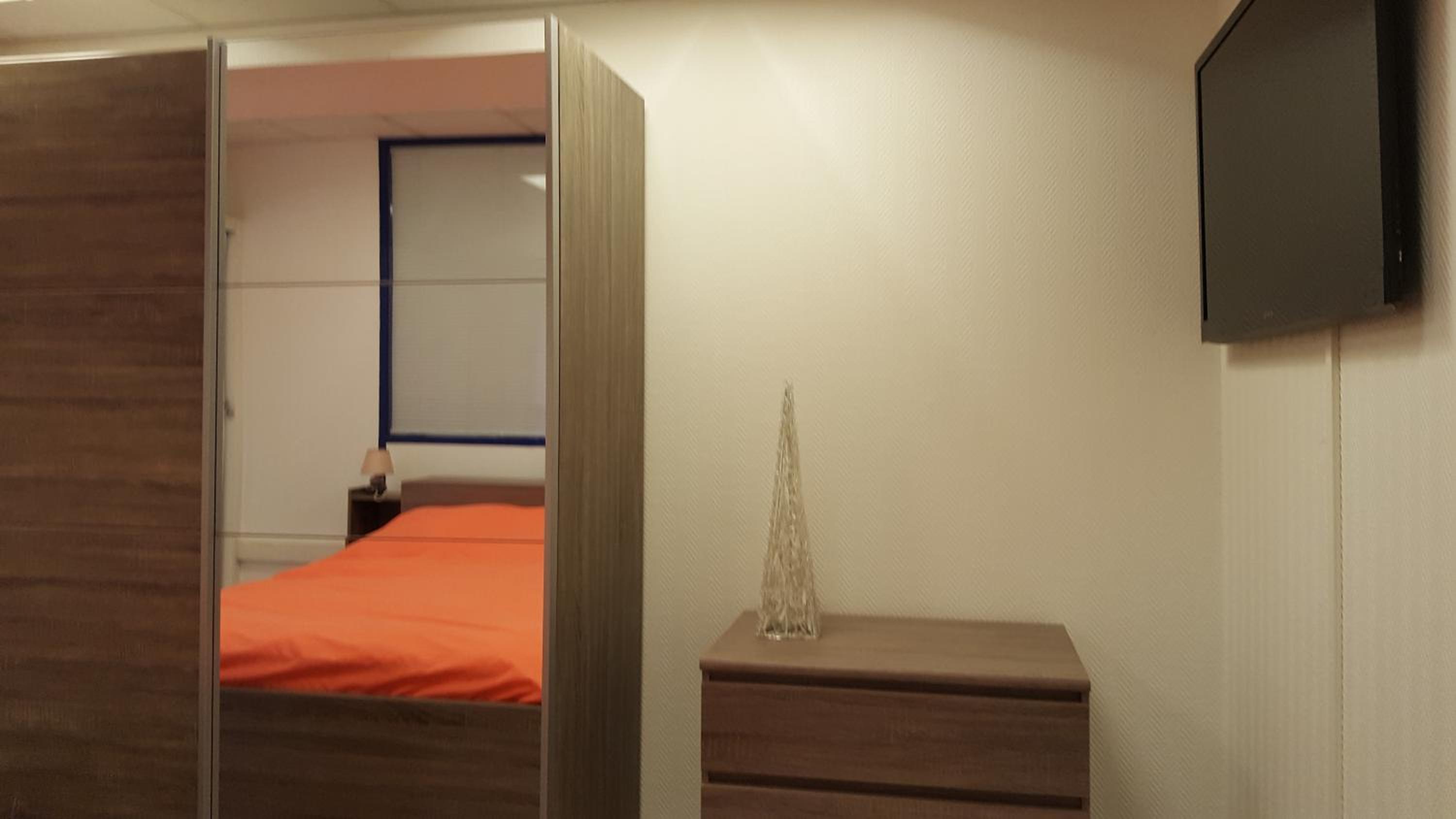 Apartment - Ground Floor - Photo 8
