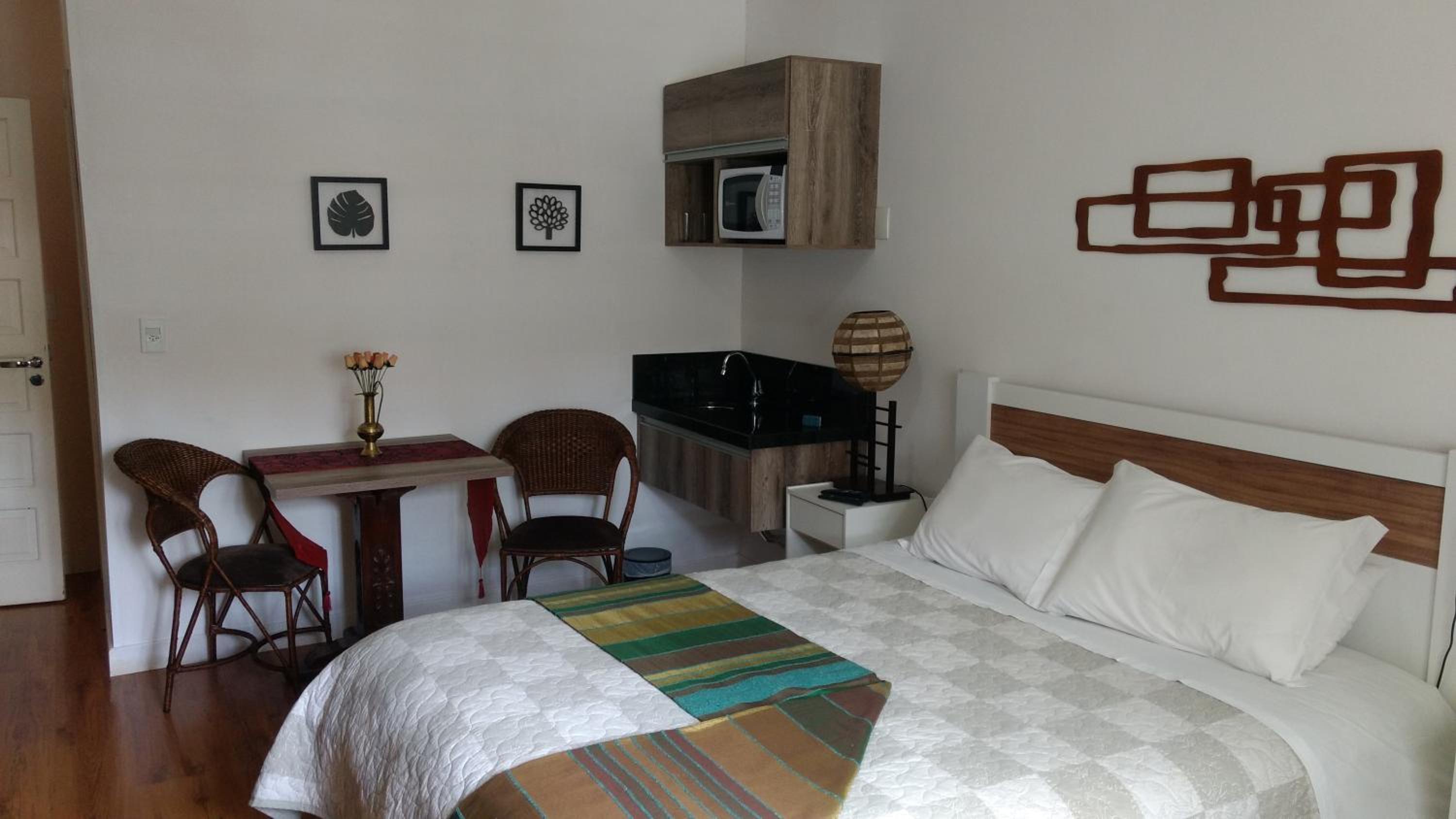 Deluxe Suite with Spa Bath
