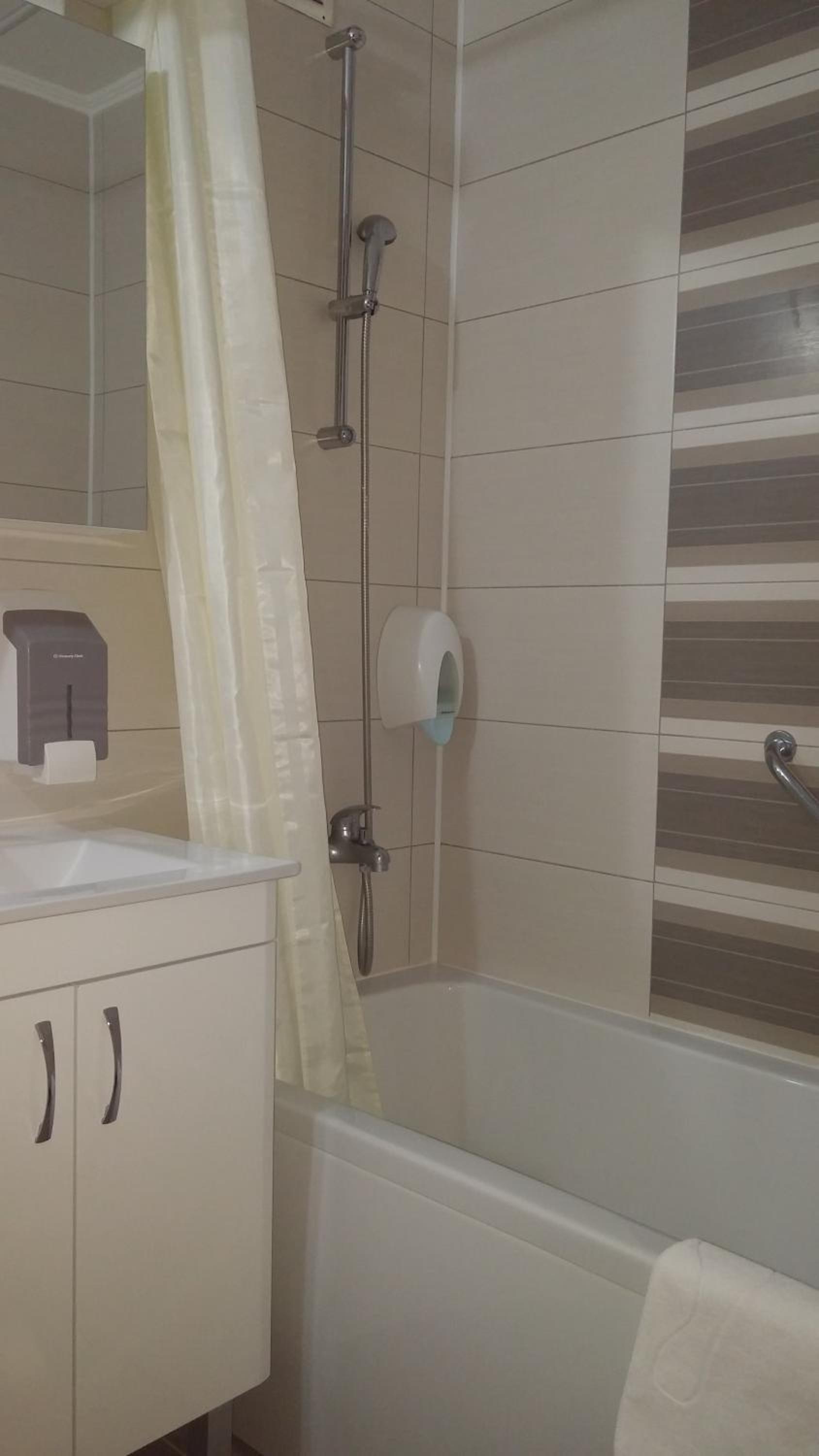 Standard Twin Room photo 1