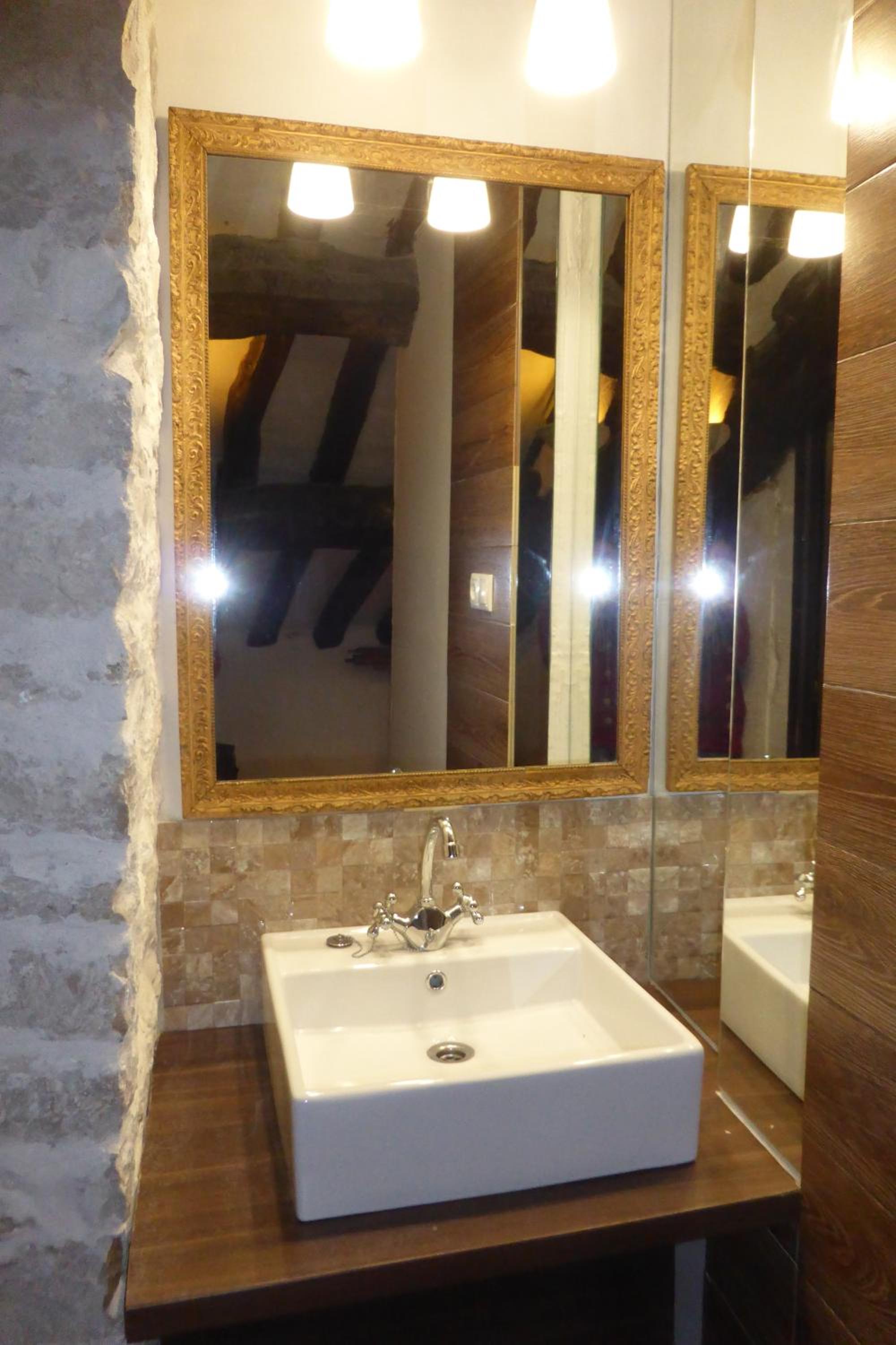 Family Room with Private Bathroom photo 3